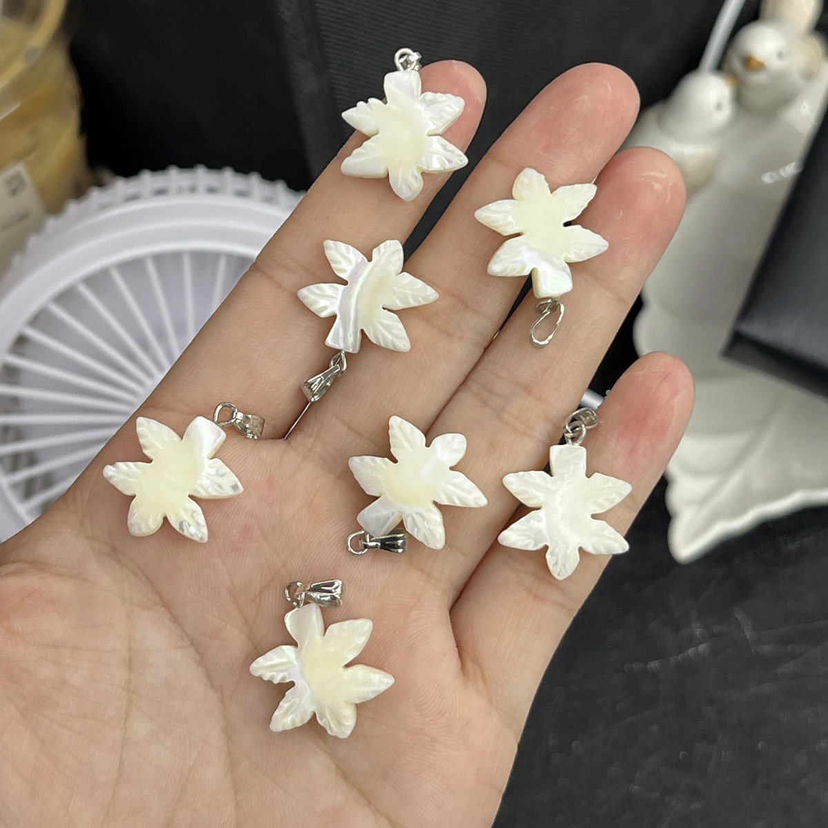 

10Pcs Small Pendant Natural Shell The Mother Of Pearl Shell Pendant For Jewelry Making DIY Necklace Earrings Breacelet Accessory