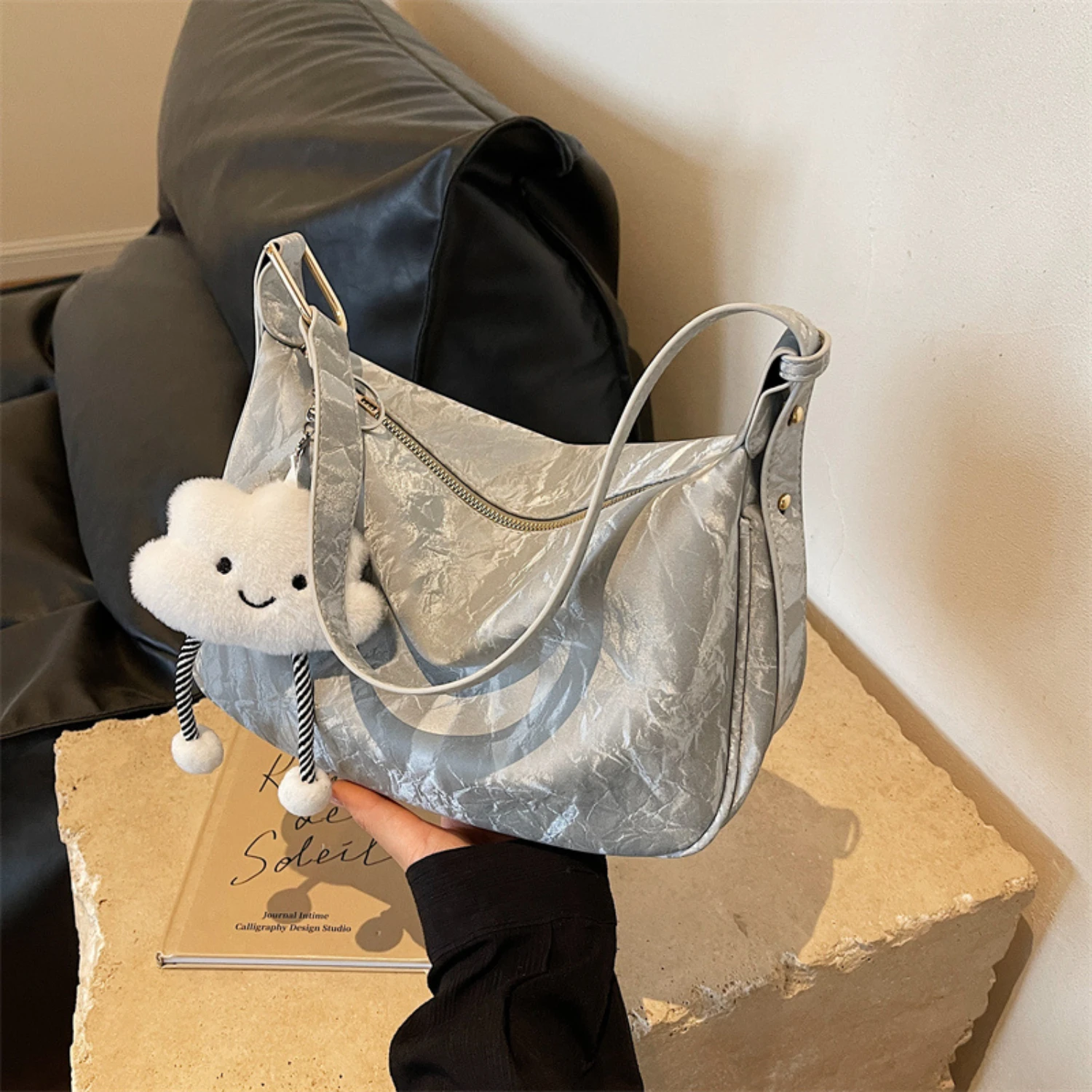 

Design Shoulder Bag, Trendy Crossbody Dumpling Bag, Cute Cloud Charm Purse for Women
