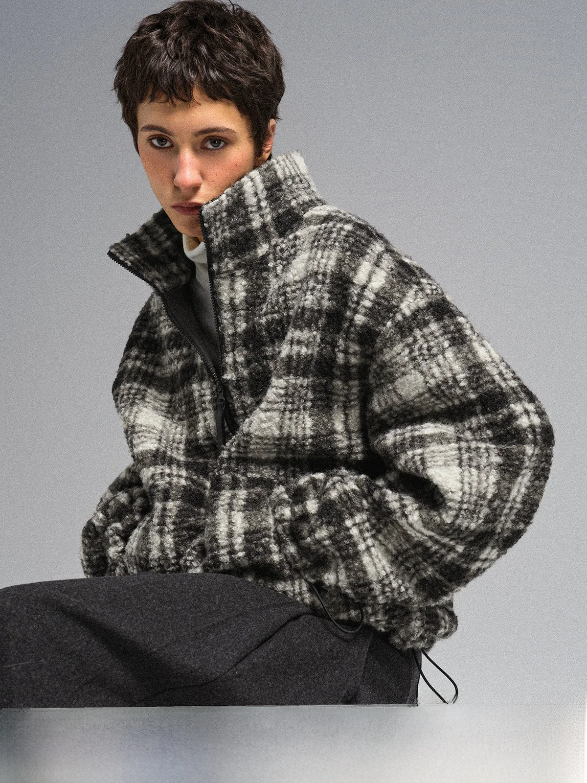 

Желтая яркая клетчатая толстовка с круглым вырезом и шнурком, свободного кроя, из полиэстера, теплая зимняя куртка для женщин