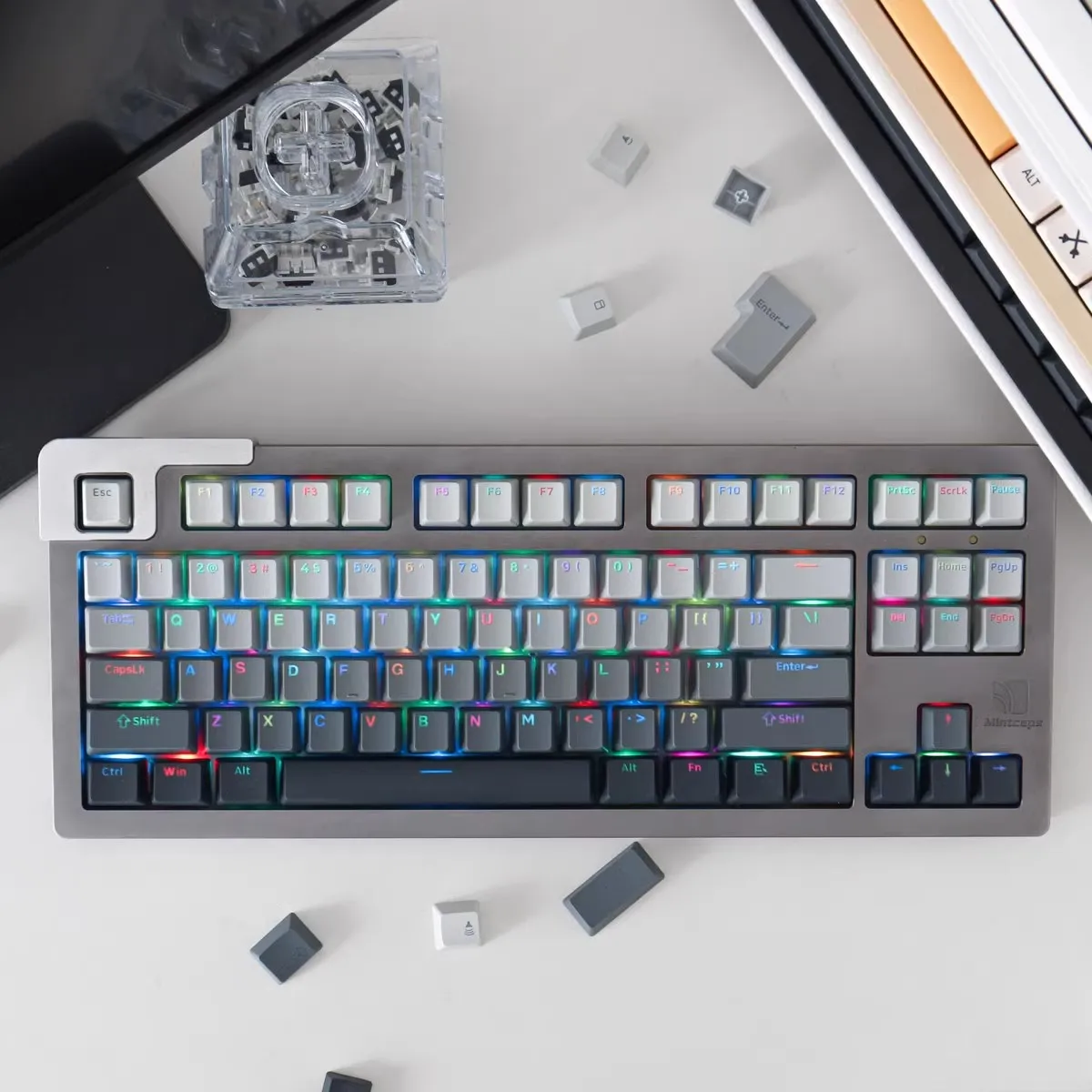 Gradient Grey Orthographic Transparent 132 Key Mechanical Keyboard Keycap Polar PBT Dichroism infected OEM Height 75/87