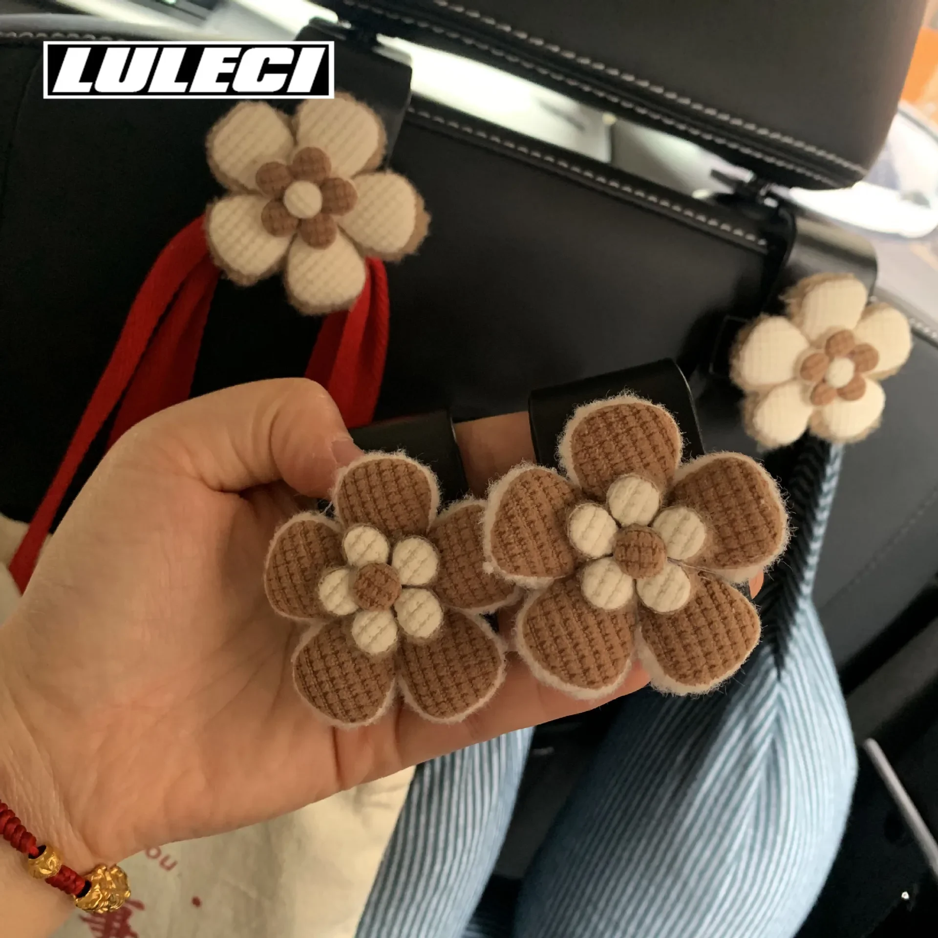 

LULECI 2PCS Multifunctional Flower Car Hooks Cute Flower Cute Car Seat Backrest Creative Storage Hooks Car Decorations