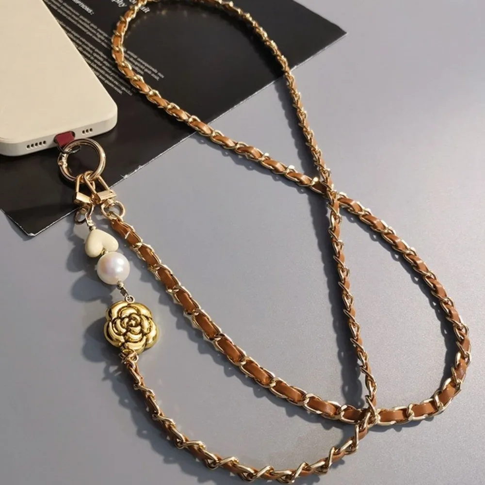 

Жемчужный диагональный ремешок для мобильного телефона с камелией, роскошный ремешок для телефона через плечо, металлическая цепочка, анти-потерянный ремешок для мобильного телефона