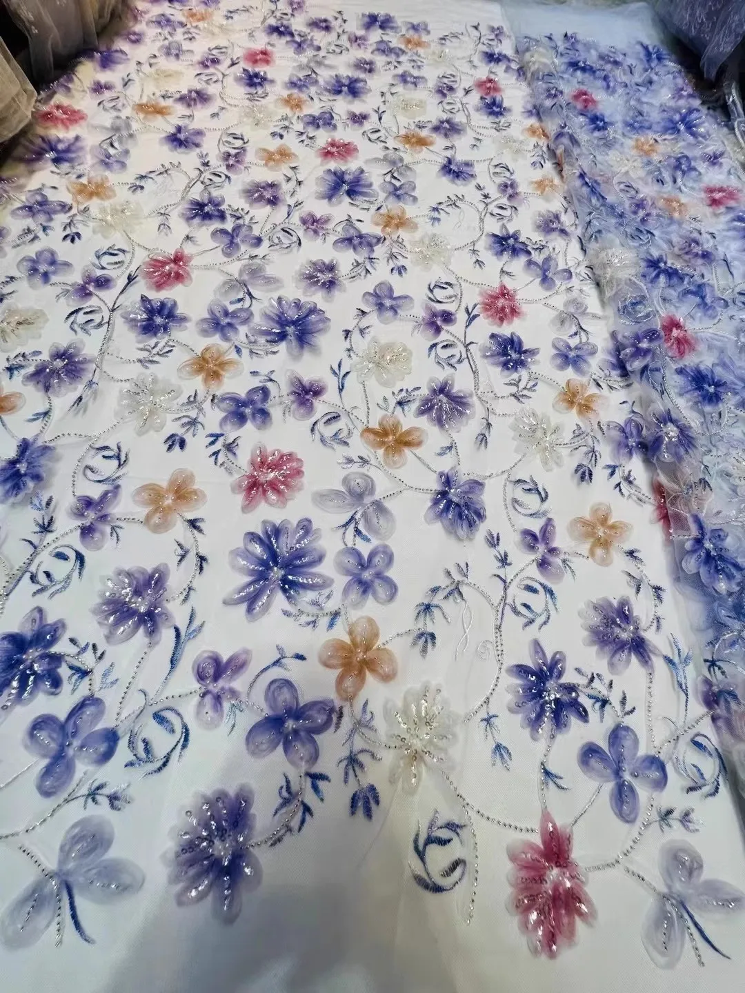 

1 yard Designer customized wedding dress cheongsam tela Plate flower nail bead sequin flower three-dimensional embroidery fabric