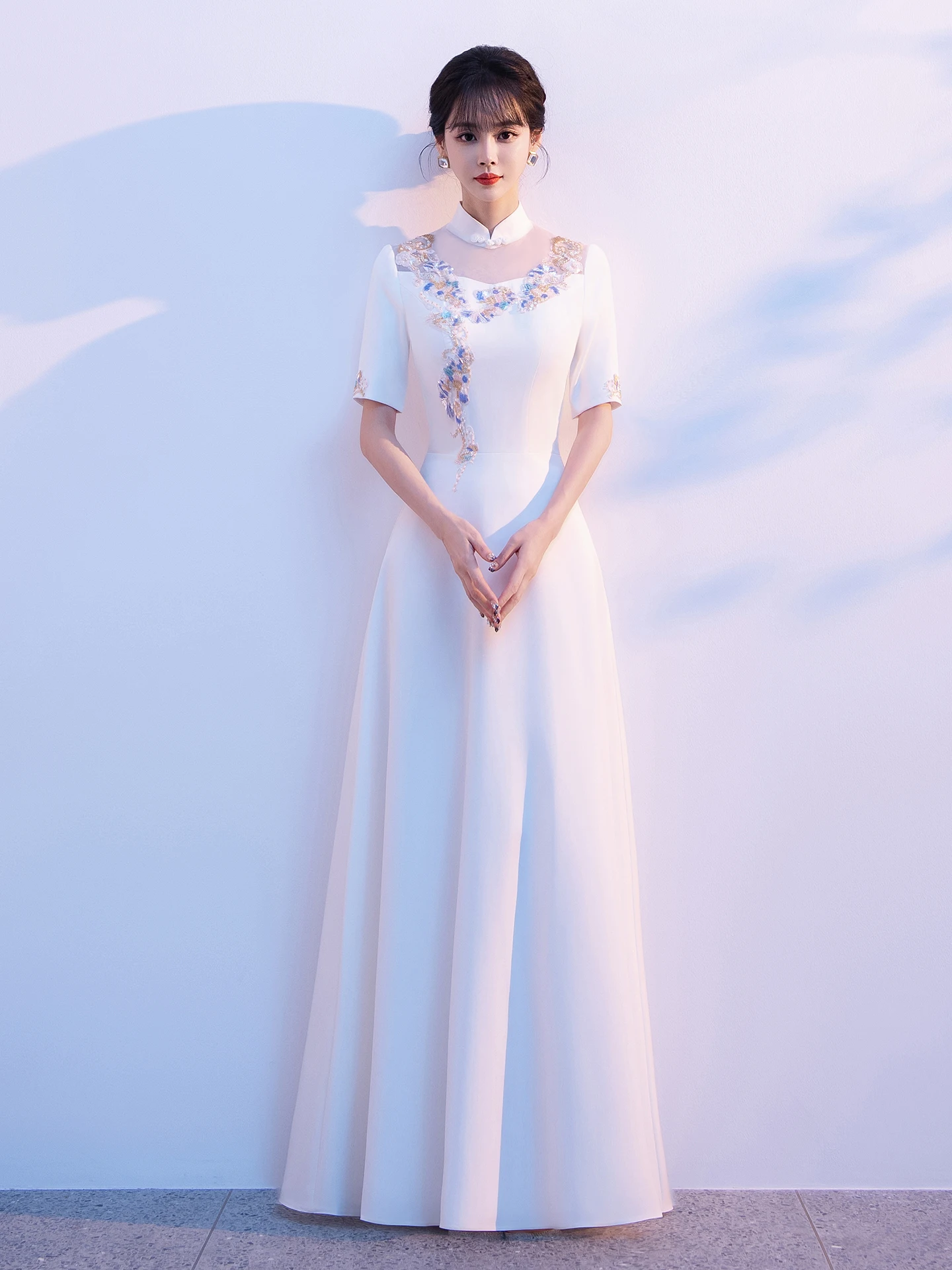 

Костюм для выступления хора на конкурсе Red Song, длинное ципао, женское, элегантное, для торжественных мероприятий, винтажное платье