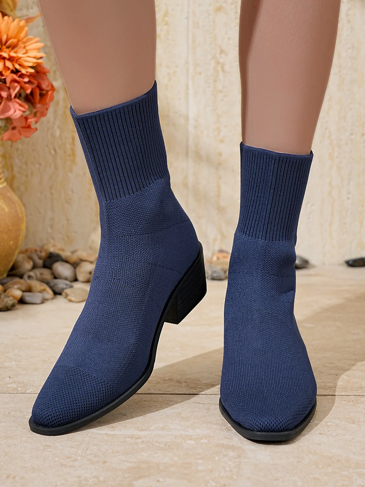 Sexy Spitzschuh, dicker Absatz, Sockenstiefel für Damen, 2025, Winter, bunt, elastisch, gestrickt, Designer-Stiefeletten, kurze Stiefeletten für Damen – Detail 8