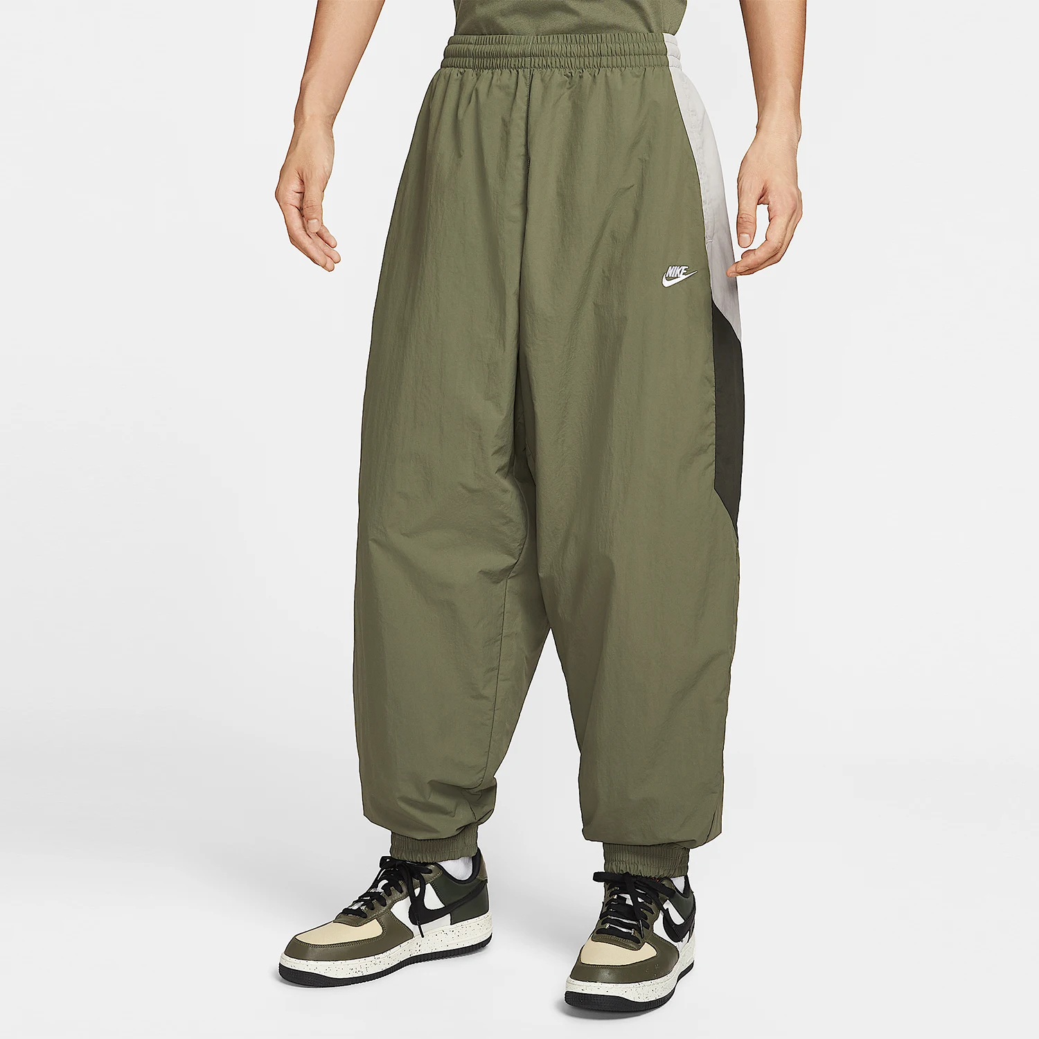 pantalones-deportivos-informales-de-tejido-holgado-de-corte-amplio-para-hombre-de-la-marca-nike-modelo-hq6115-222