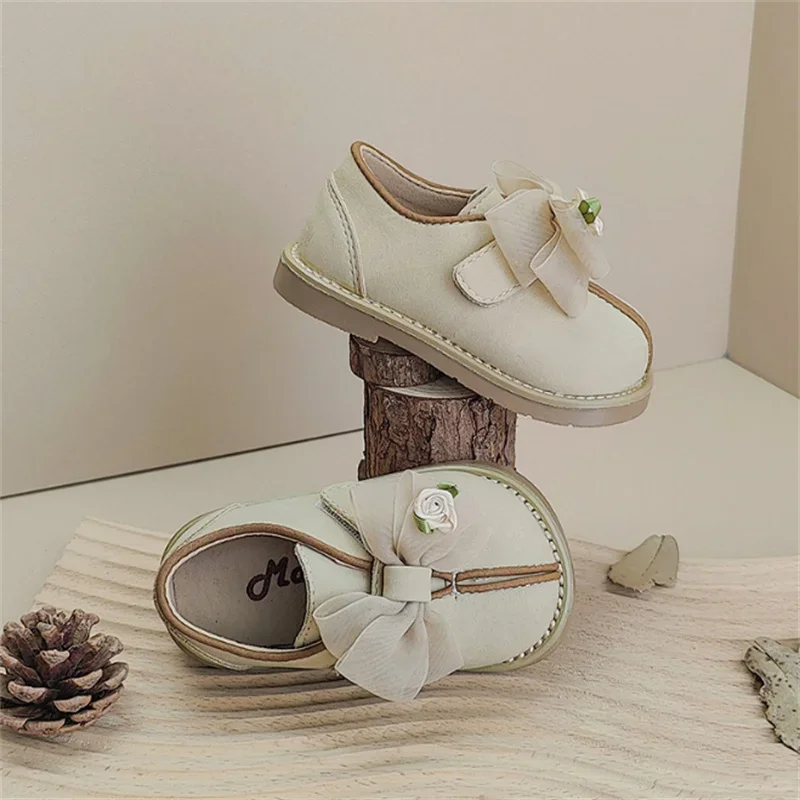 Chaussures en cuir à semelle souple avec nœud papillon pour bébé fille, souliers de princesse à la mode pour enfant en bas âge, nouvelle collection automne 2024