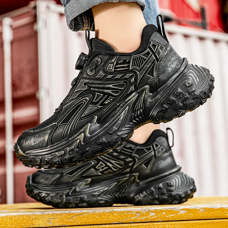 

Men's All-Season Soft-Sole Canvas Shoes – Stylish & Trendy Design, Durable, Non-Slip, and Breathable Fabric. Ideal for Daily Wea