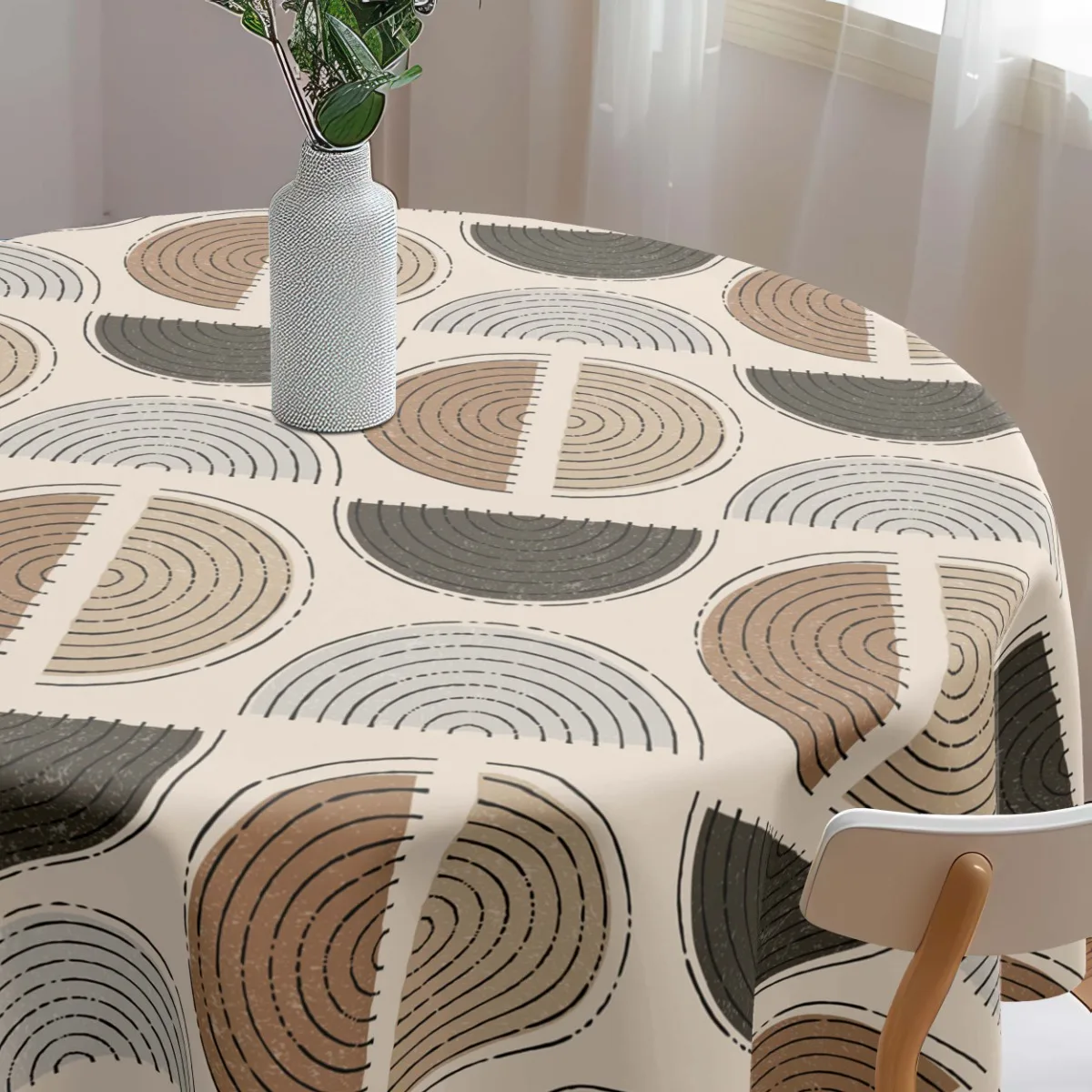 1PC polyester tablecloth with a sun-shaped geometric pattern, available in multiple sizes. Party tablecloth.zyc