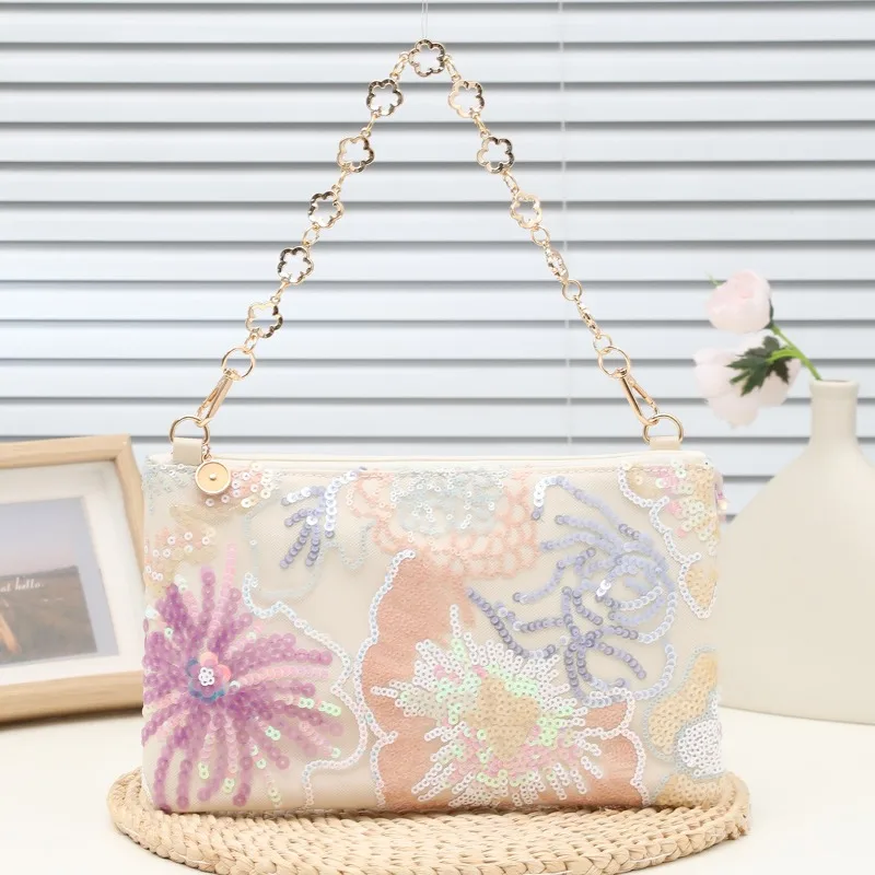 

2025 New Embroidered Sequin Handbag Summer Luxury High Capacity Shoulder Bag