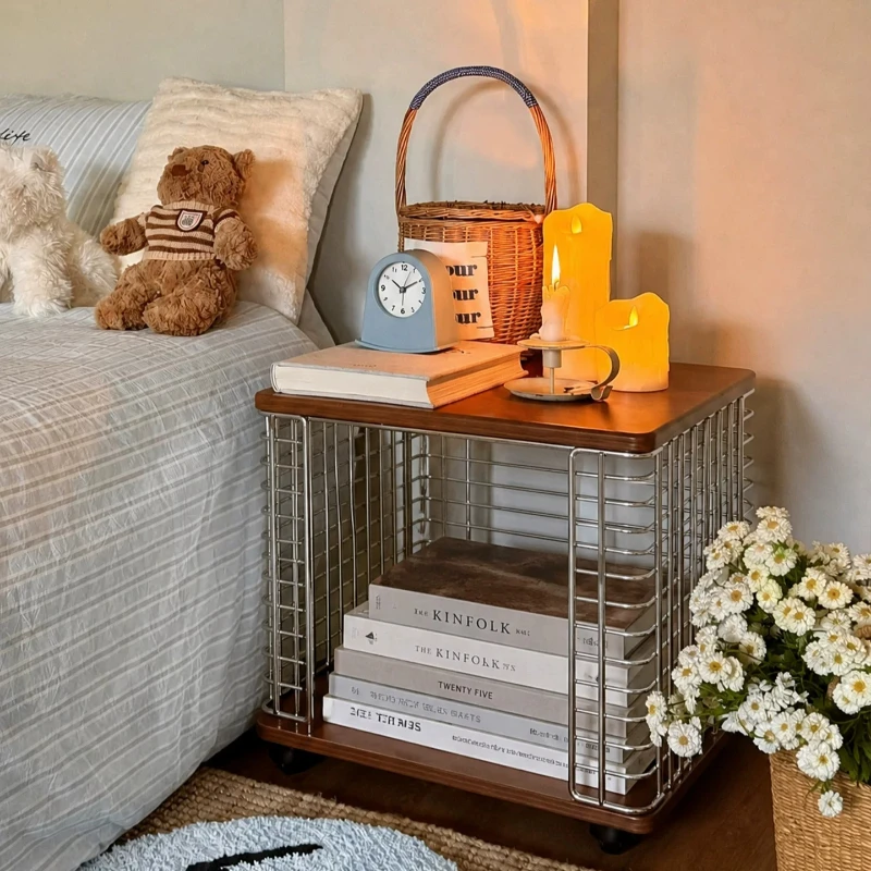 Book Wooden Side Table Metal Sofa Single Modern Corner Side Table Little Low Nightstands Muebles Para Salas Bathroom Furniture