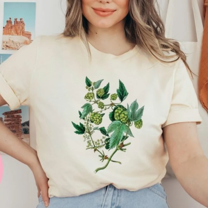 

Vintage Hops Tshirt Botanical Print Tee Craft Brewer Tshirt Beer Lover TEE Home Brewing Gift ShirtS Cottagecore Brewer Gift TOPS