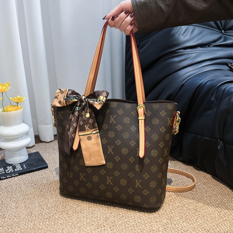 

All Day Comfort Women Messenger Bag Padded Leather Crossbody Purse Ladies Ergonomic Handbag Adjustable Strap