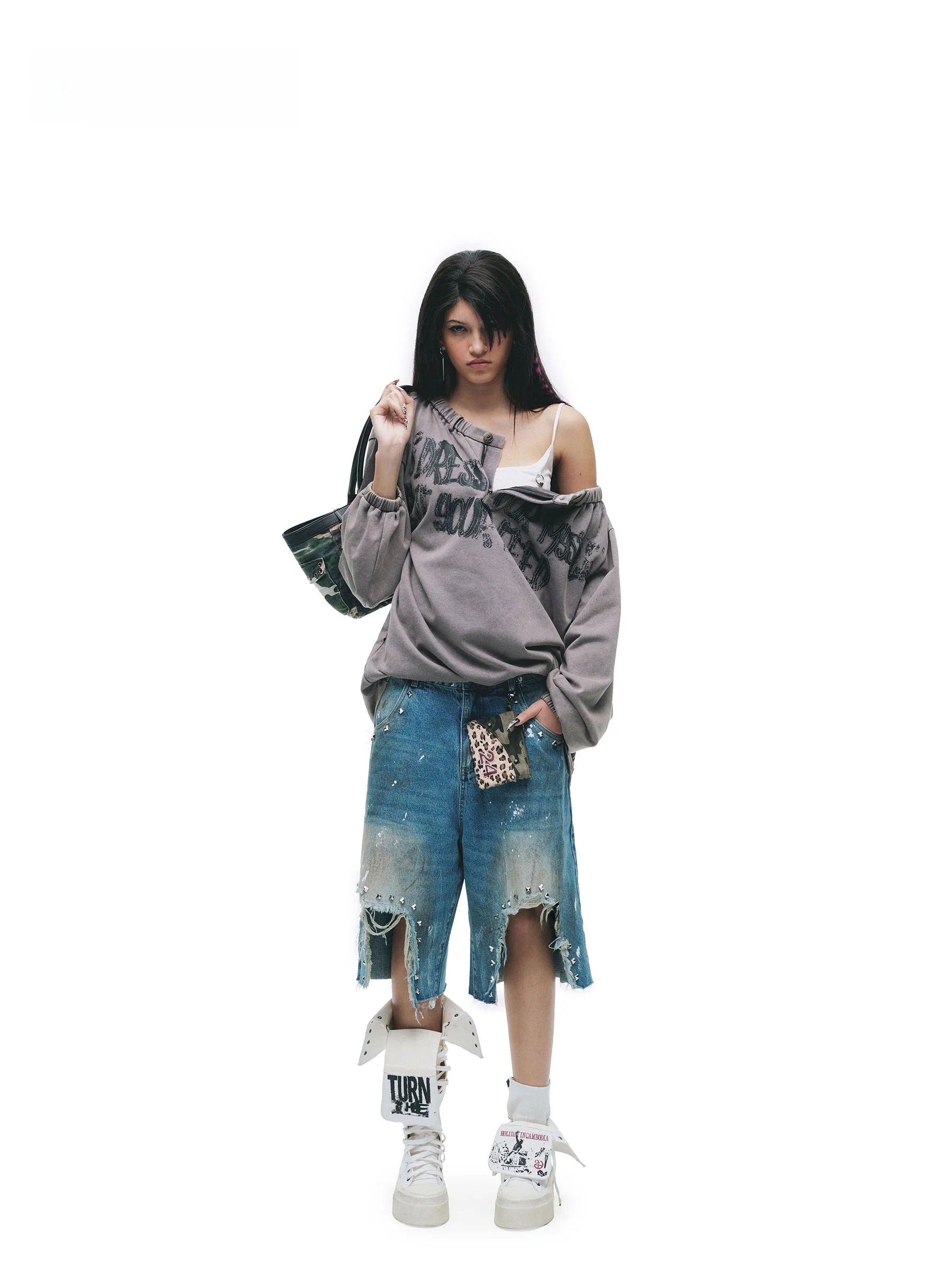 

Punk Style Yellow Clay Dyeing Jeans with Ripped Hem And Rivets Loose Fit Cotton Spring Season Youth Jeans Casual Wear