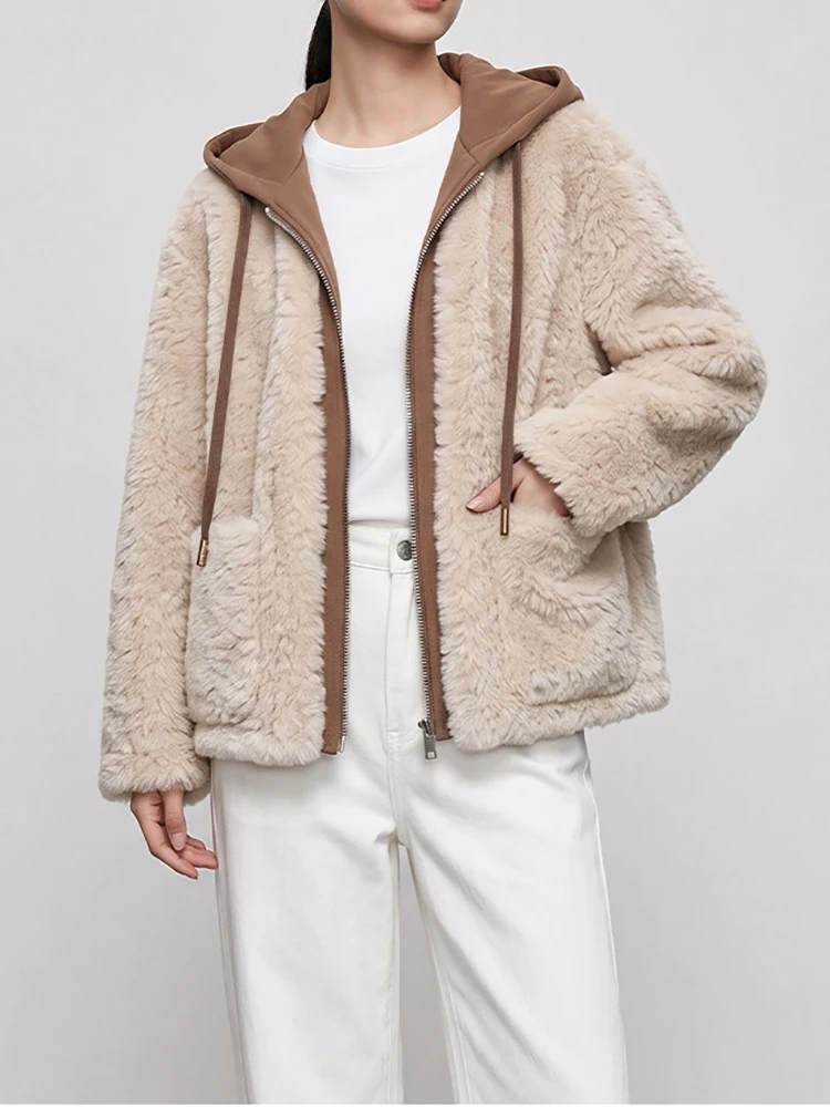 Thermal hooded coat. New design, elegant and versatile plush women's coat for the autumn and winter of 2026.