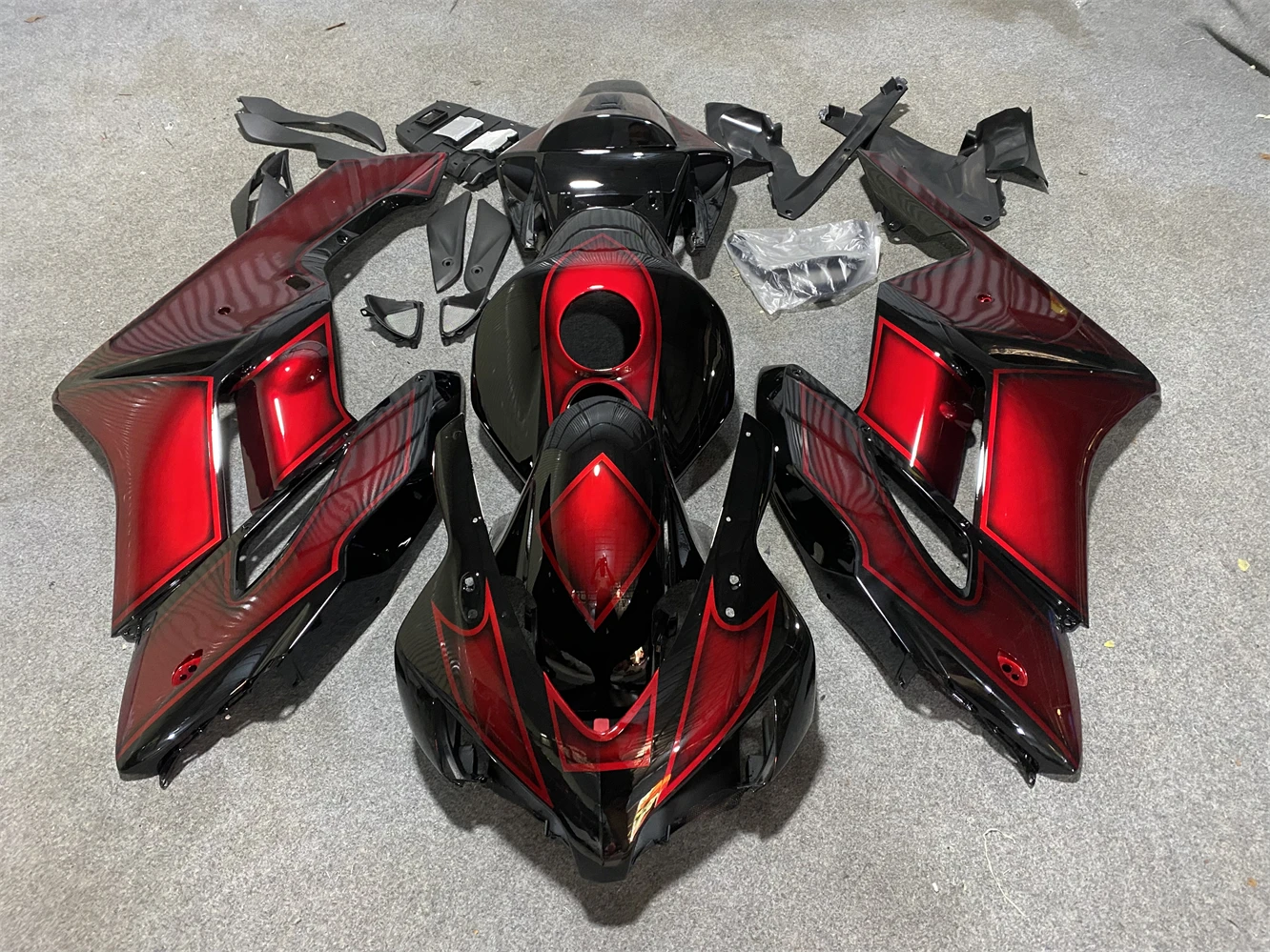 ABS Plastic Bodywork Set for CBR1000RR 2004 2005 red flames CBR 1000 RR 04 05 bodywork kit motorcycle fairings Injection mold