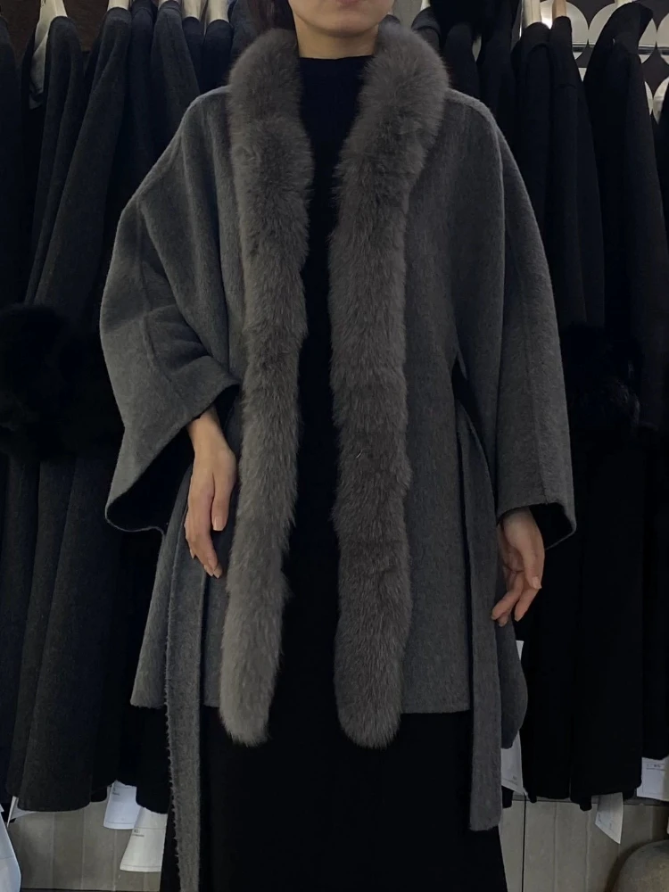 OFTBUY Damenmantel aus 100 % lockerer Wolle, Poncho-Cape-Jacke mit Gürtel und echtem Fuchspelzkragen, warme, elegante Winteroberbekleidung – Detail 9