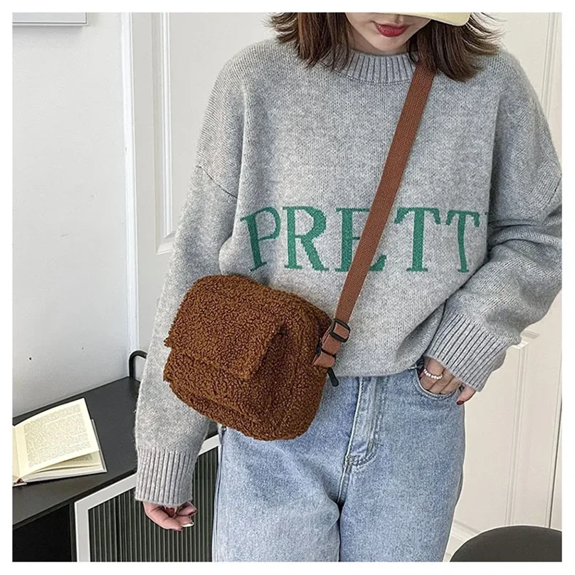 Korean Plush Fabric Women\'s Shoulder Crossbody Bag Small Fashion Lambs Wool Fluffy Fur Winter Female Bag Designer Handbags 2024