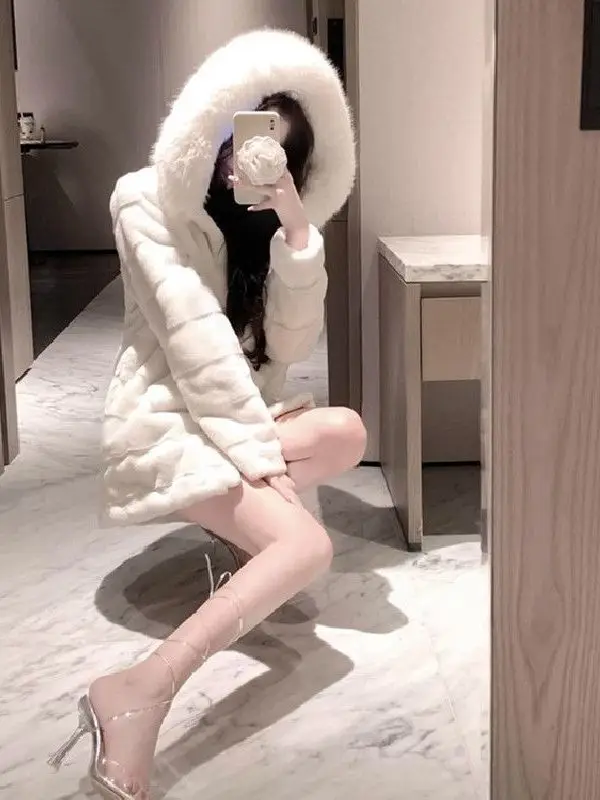 صديقة للبيئة سوبر كبيرة منتصف طول فرو المنك طوق Thiened معطف لطيف الشباب معطف الفرو Princ Sle k زر