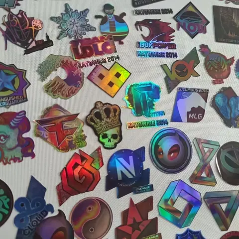 1 ensemble d'autocollants holographiques CSGO, autocollants en vinyle plat 2D pour ordinateur portable, téléphone, skateboard, casque de voiture et décoration de moto