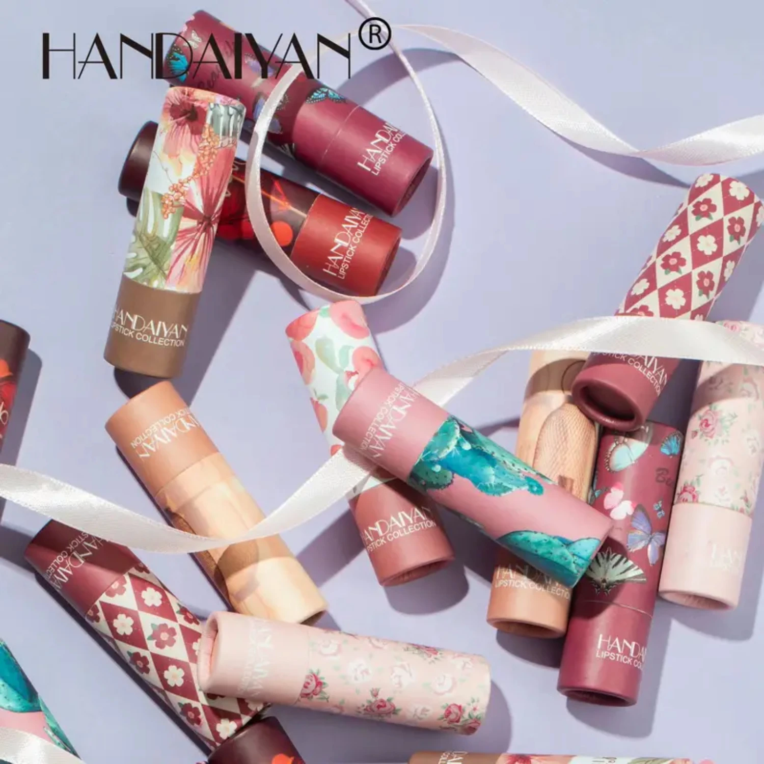 ลิปสติกเนื้อแมทกํามะหยี่หรูหราในเฉดสีนู้ดใหม่: ครีมลิปบาล์มสีให้ความชุ่มชื้นพร้อมเม็ดสี แต่งหน้า 4 สีกันน้ําสําหรับ