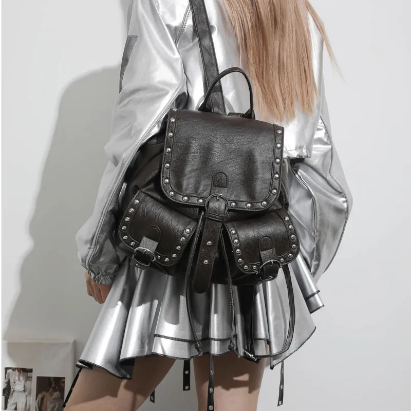 

Rivet Y2K Backpack Girl Gothic Punk PU Leather Shoulder Bag Women Vintage Harajuku Backpacks College Large Capacity School Bag