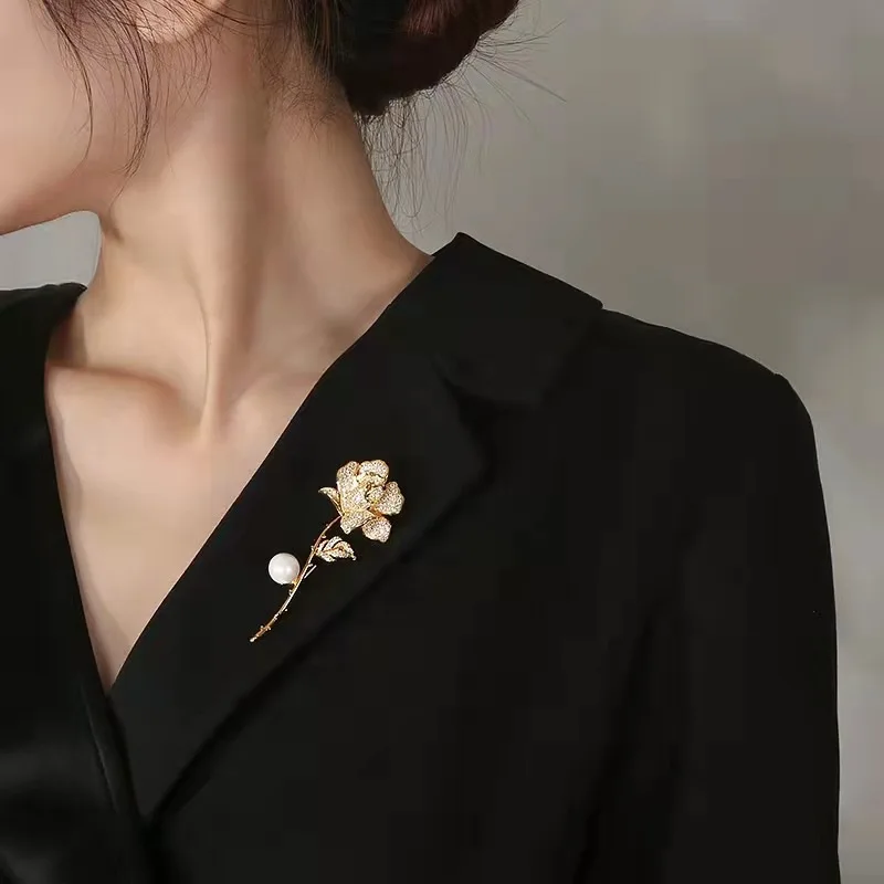 1 Piece Women Vintage Rose Flower Pearl Brooches Simple Pin Clothing Accessories Brooches for Women