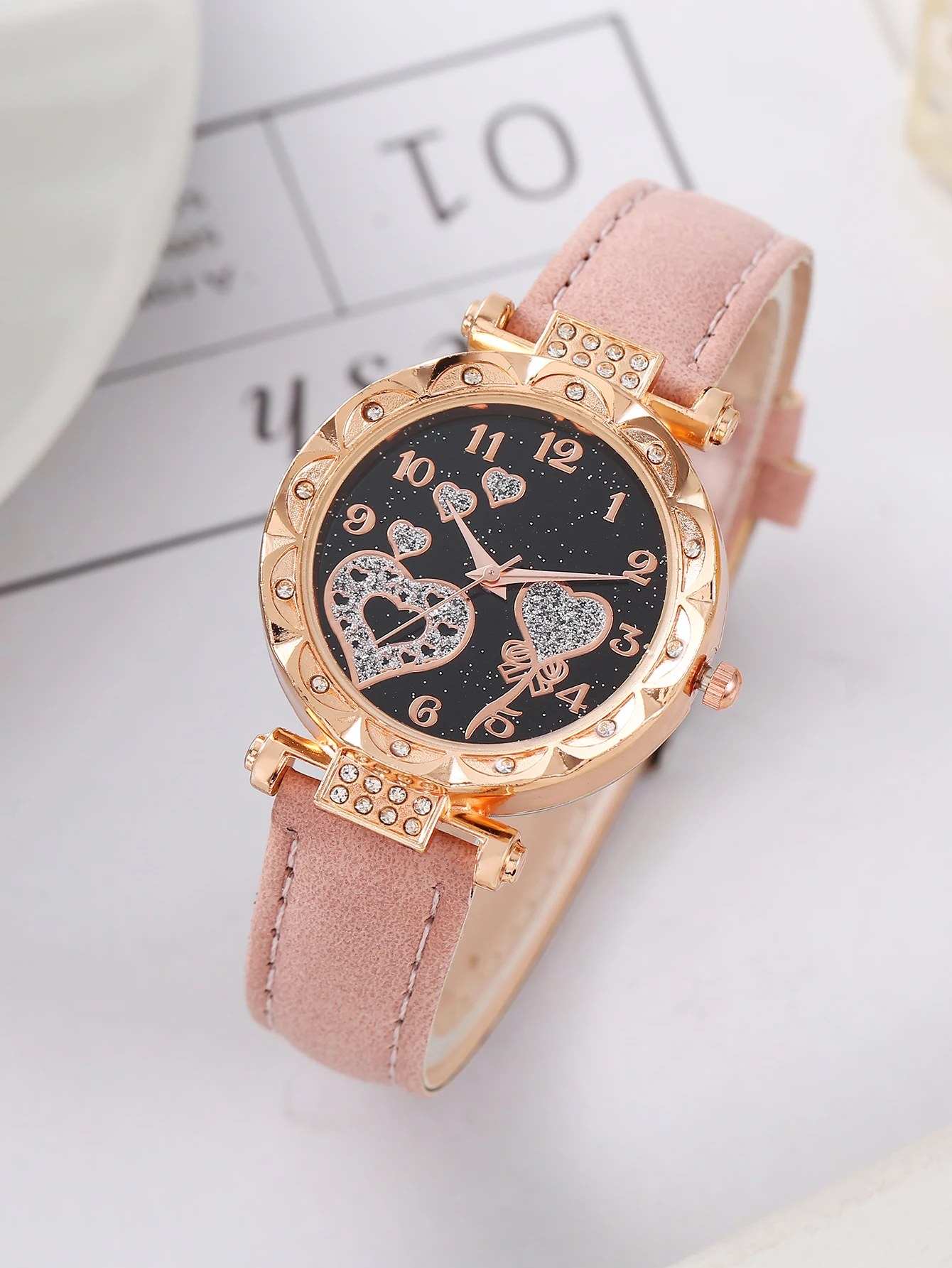 Versatile and fashionable ladies' starry sky watch, simple and trendy quartz watch, ladies' sense of luxury