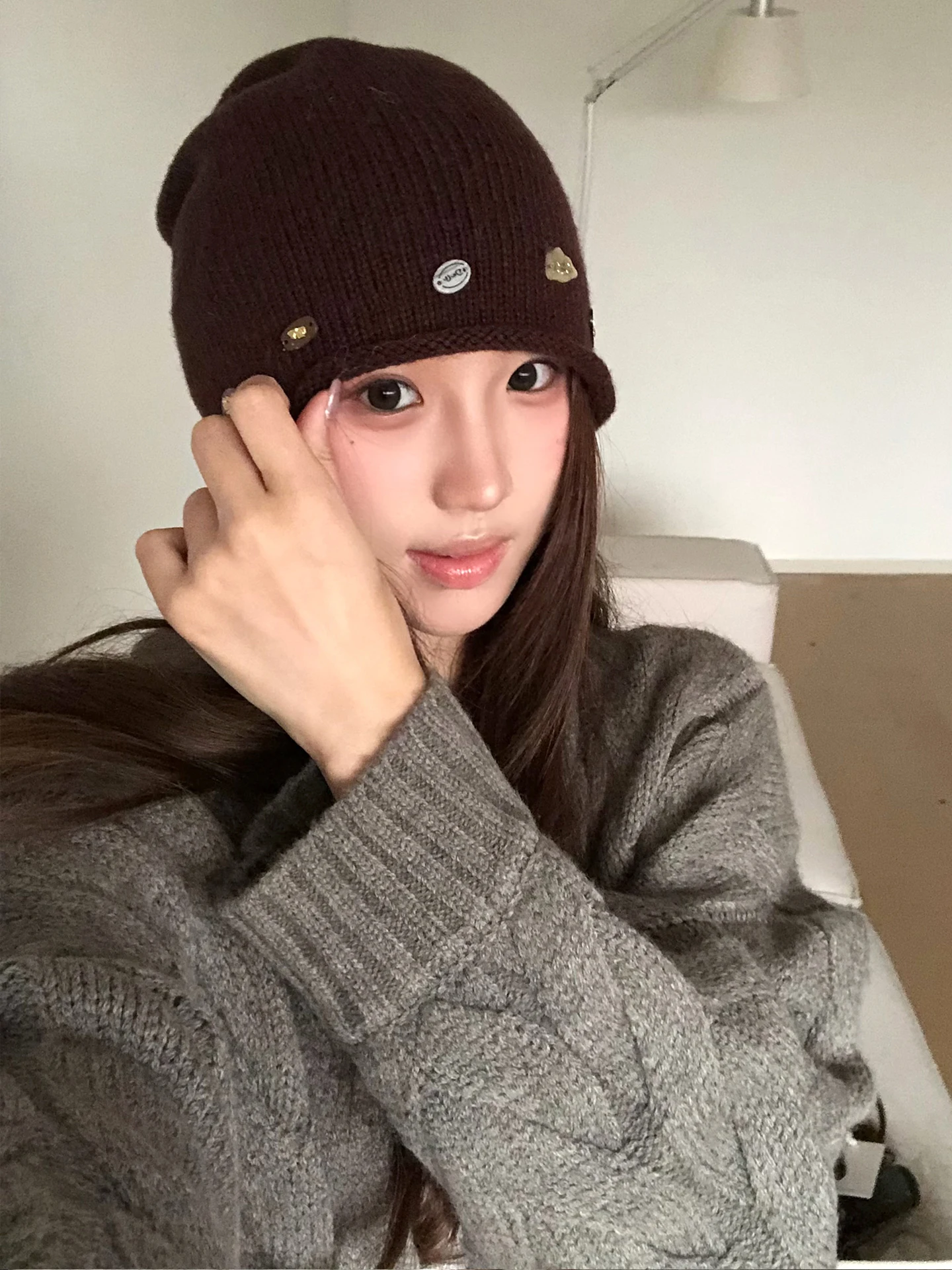 Designer Irregular Button Knit Slouchy Beanie Women's Winter Warm Beanie Slimming Face-Slimming Skull Cap