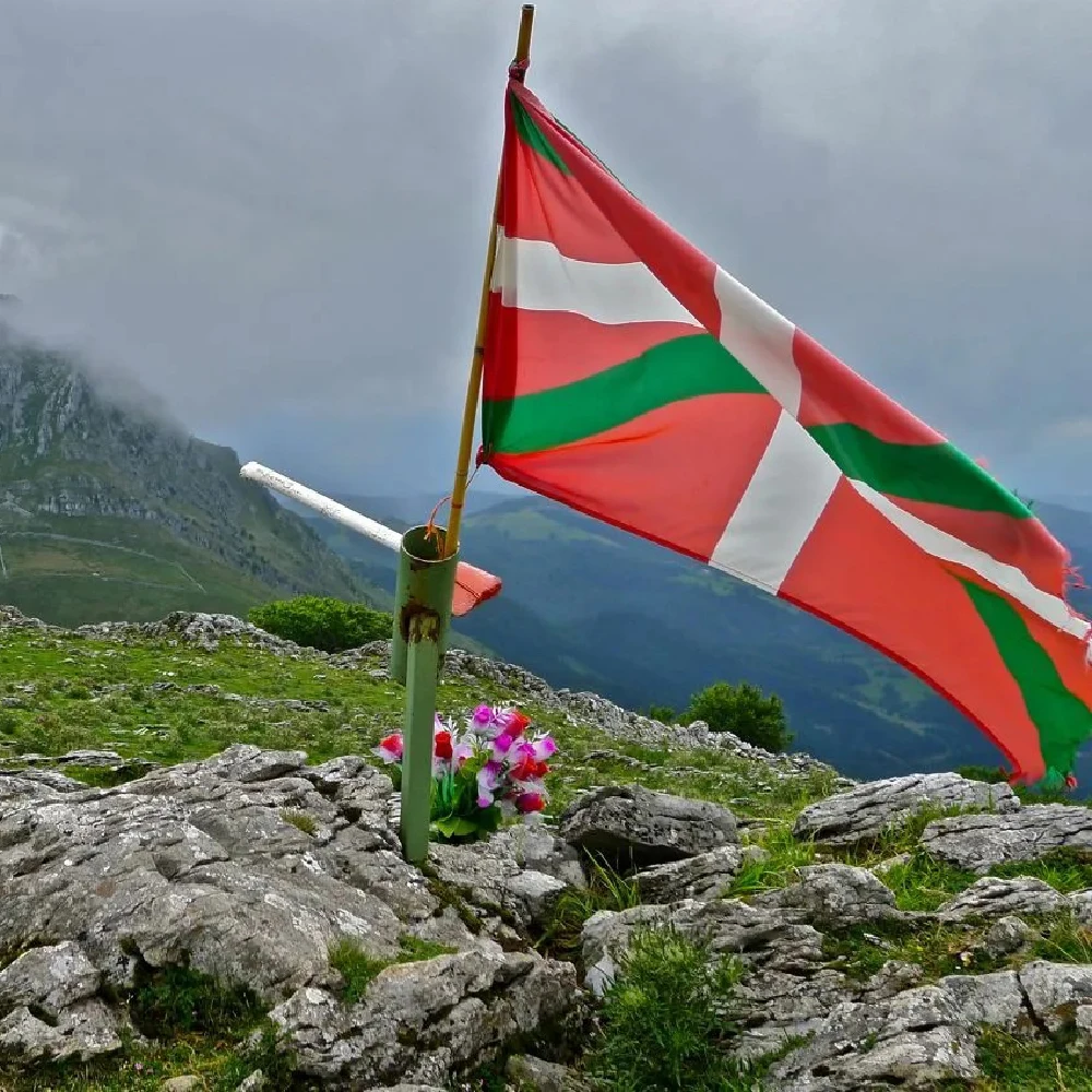 Euskal Herria Basken Flagge Xiangying 90x150cm