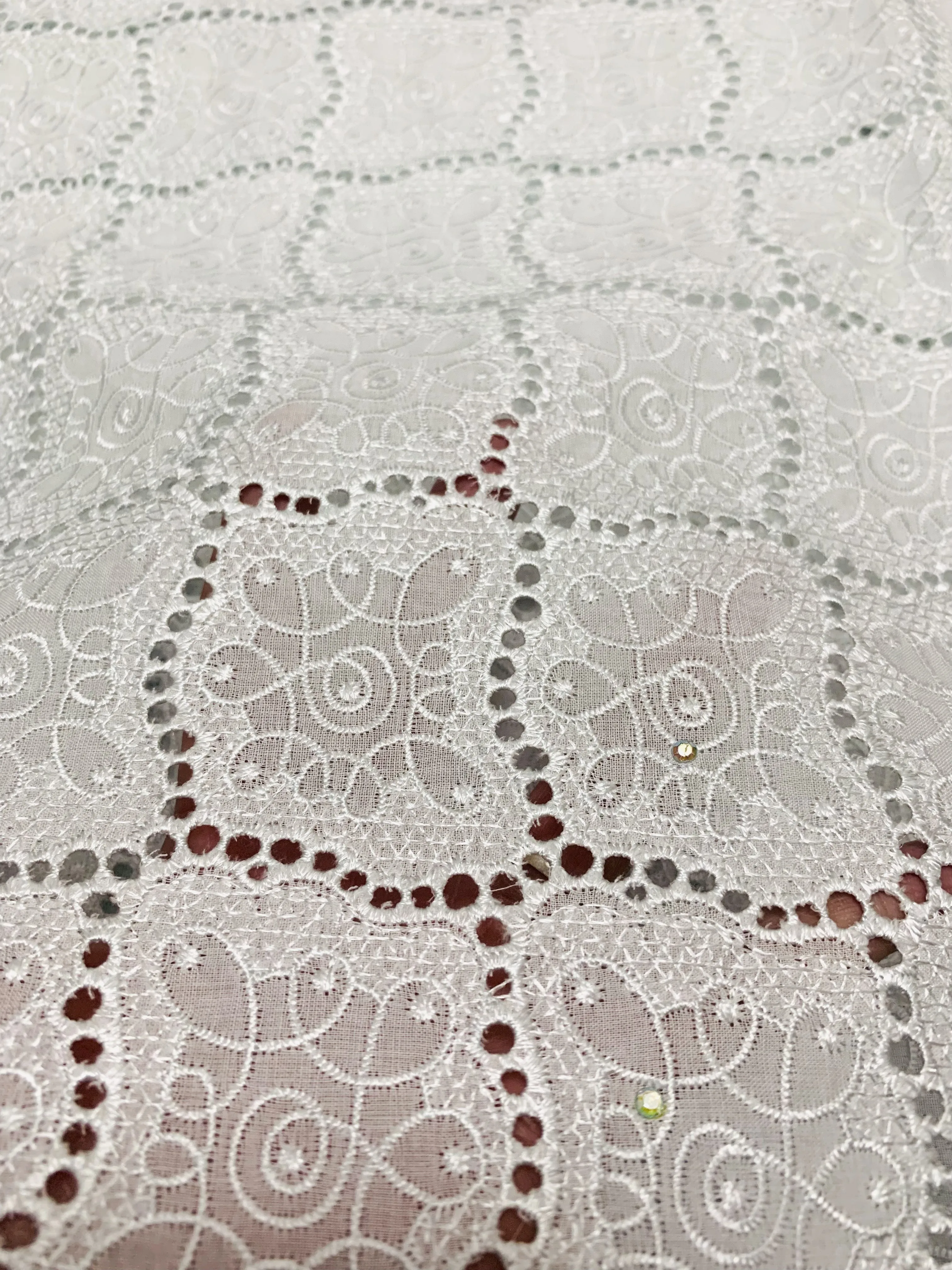 Nigerian lace fabric 2024 New Arrival High Quality Swiss Dry Cotton Lace Fabric For Nigerian Wedding Sewing Dress