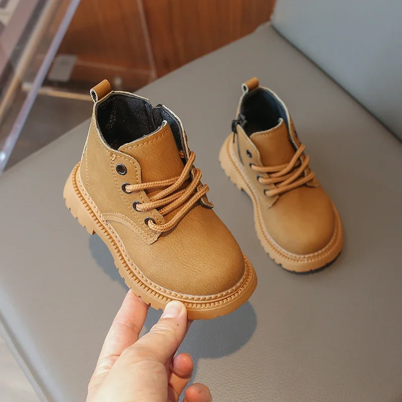 

2025 Autumn Winter New Children Ankle Boots Retro British Style Kids Short Boots Soild Color Versatile Boys Girls Fashion Boots