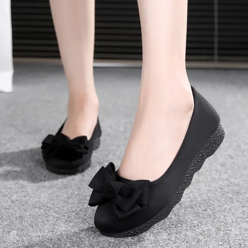 Cresfimix women cute high quality black comfortable spring & summer slip on flat shoes lady casual ballet dance shoes b3196