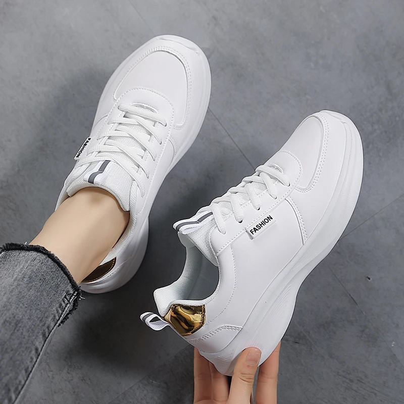 Women Lightweight Comfortable Casual Sneakers Ladies Non-Slip Sports Jogging Shoes High Quality Summer Waterproof Running Shoes
