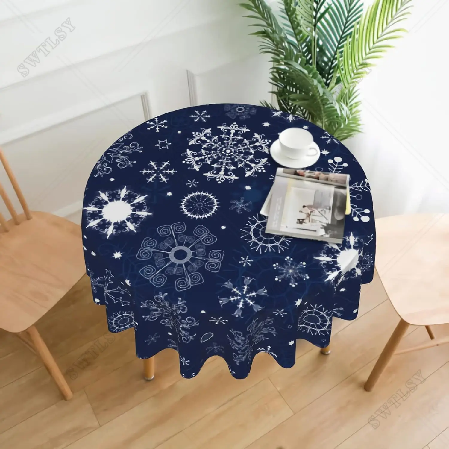 Sweetshow Winter Tablecloth Round Blue White Snowflake Print Christmas Holiday Decorations Decorative Table Cloth