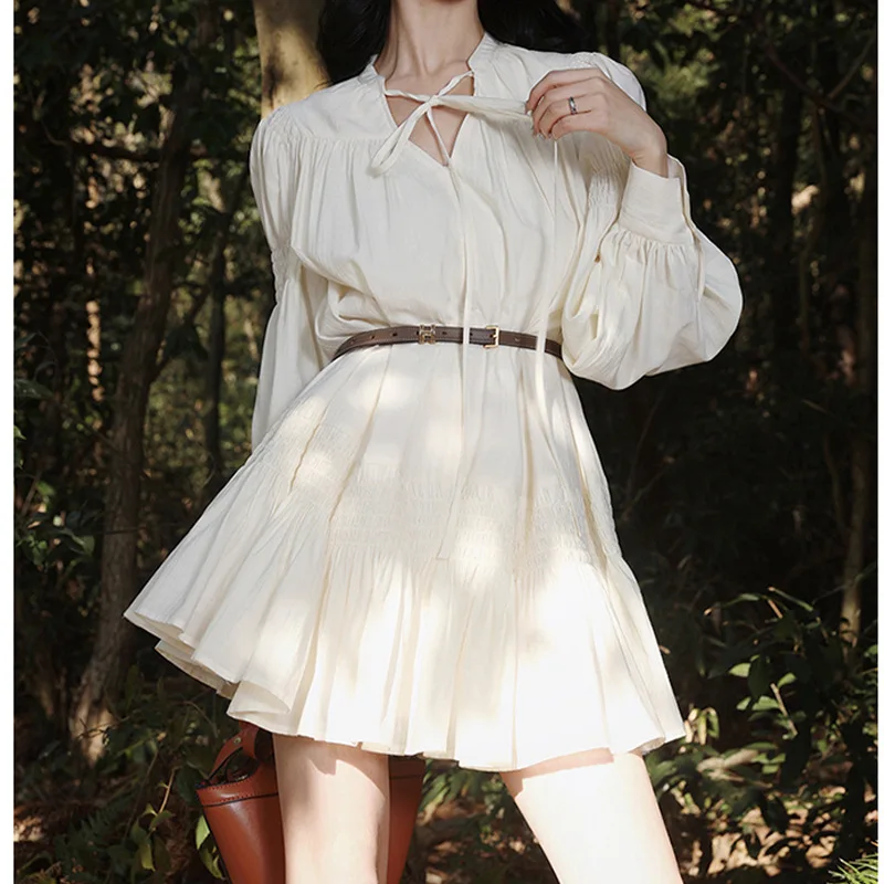 

2023 Temperament White Dress Small Spring New Lace up V-neck Doll Dress