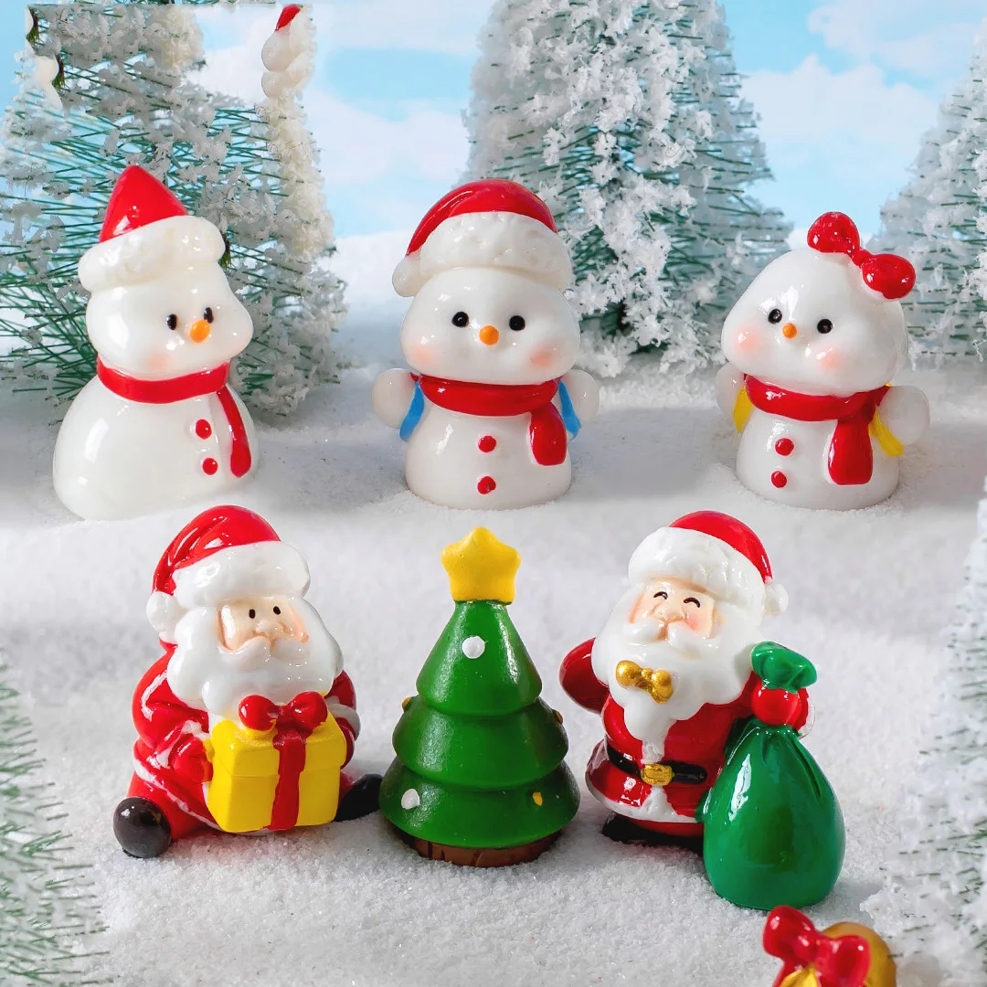 New Christmas Miniature Figurine Santa Tree Deer Snowman Model Dollhouse Animal Home Fairy Garden Decoration Accessories Modern