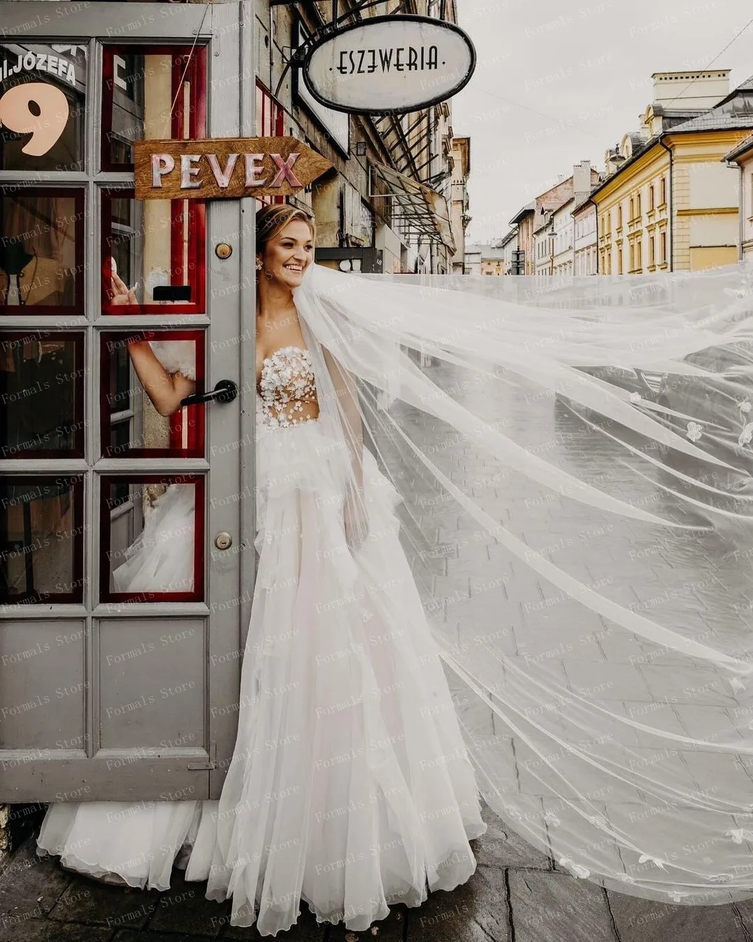 One Shoulder Applique Floral Dress A-line White Wedding Dresses For Women 2023 Bride Floor Length Evening Dress With Train