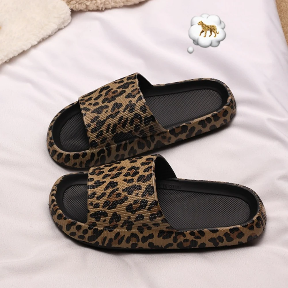 New Summer Leopard Print EVA Soft Sole Slippers Comfortable Unisex One Strap Slippers Indoor Outdoor Daily Travel Slide Sandals