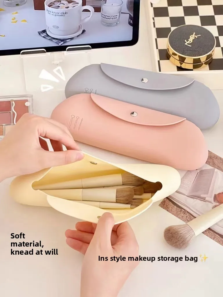 Reismake-upborstelhouder Siliconen cosmetische penselen Tas Make-up sponskoffer Draagbare waterdichte make-uptools voor dames Meisjes