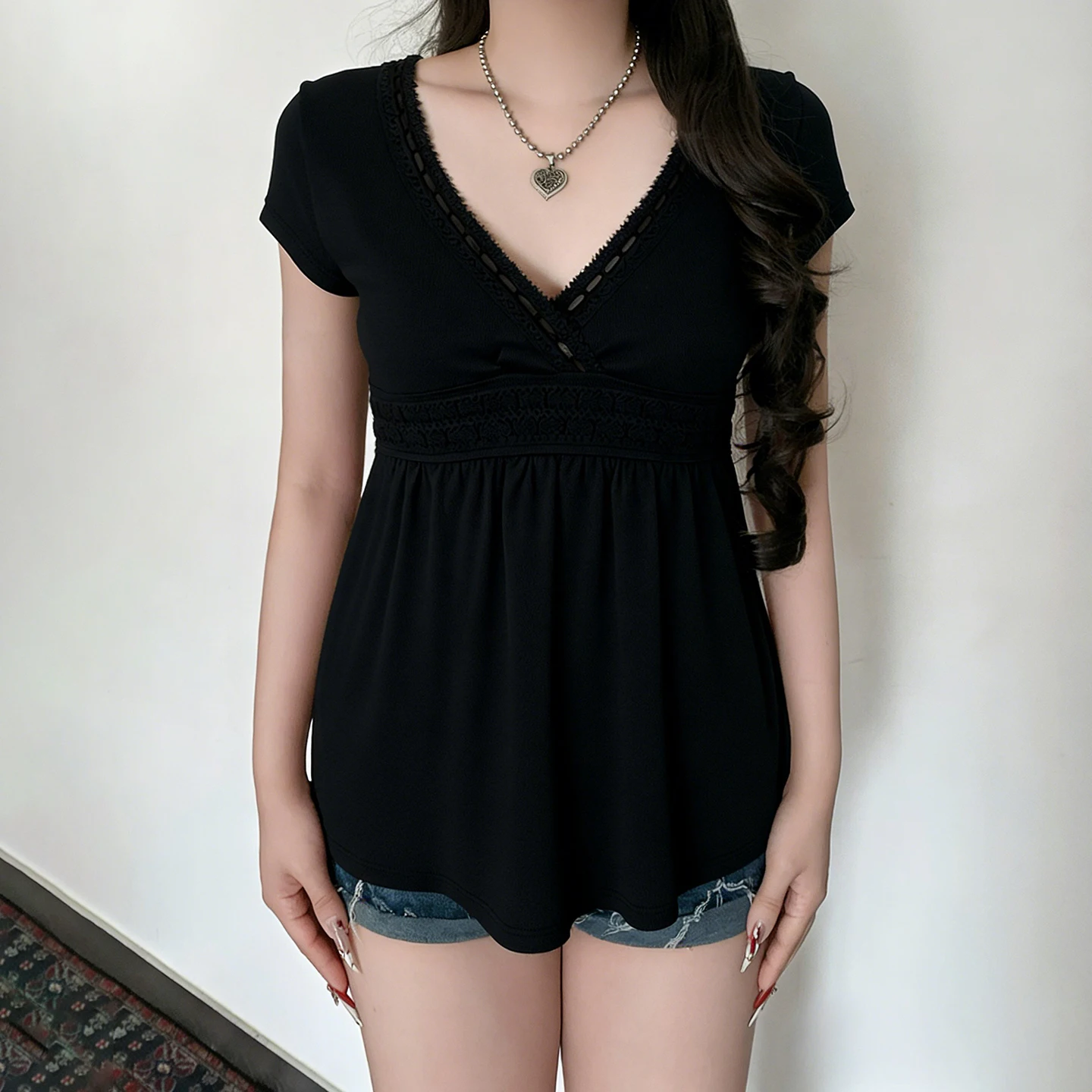 SUCHCUTE  Black Lace Patchwork V-neck Short Sleeve Tees for Women All Match Solid Basic Tops Summer Outfits Y2k T-shirt Casual