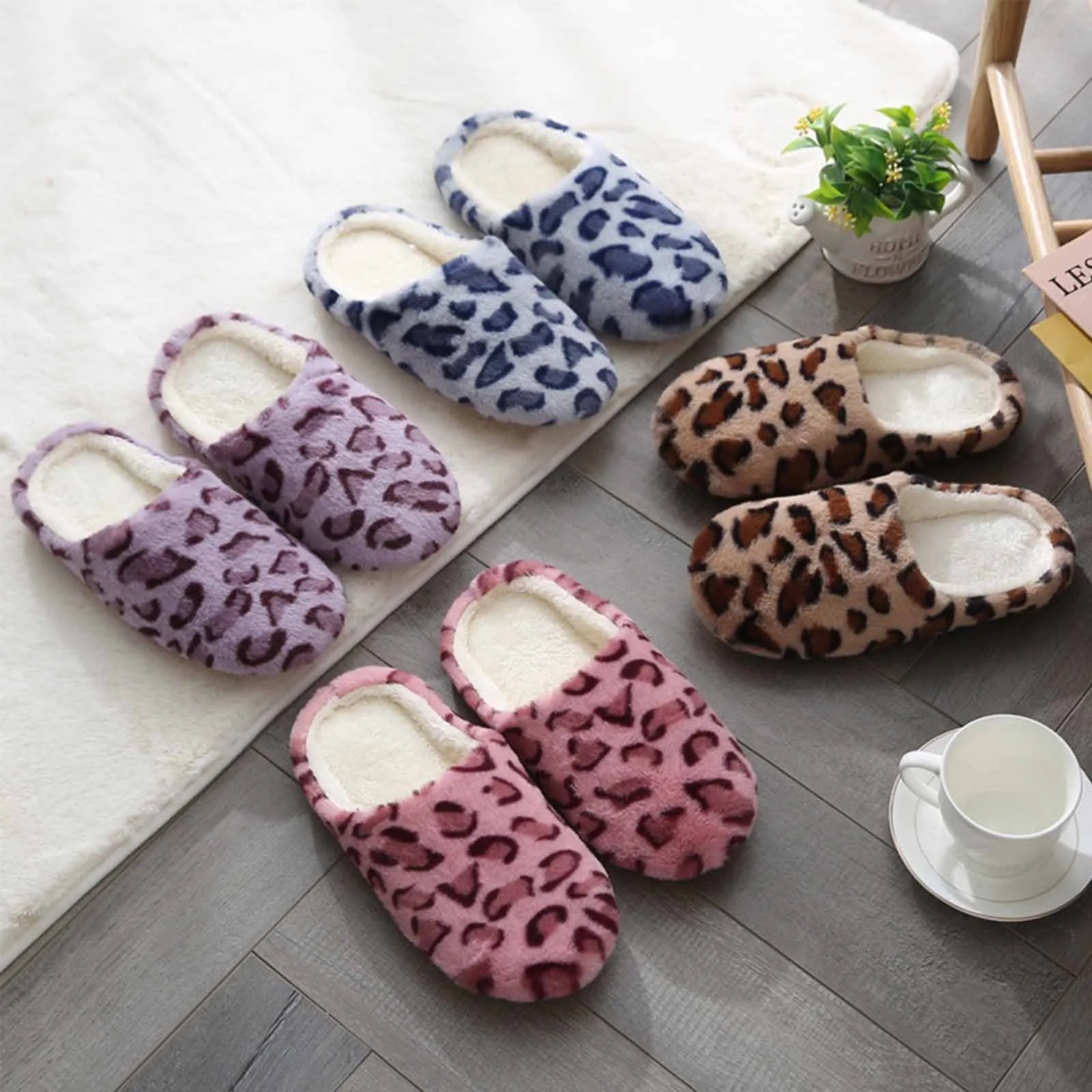 Soft Home Leopard Slippers Women Slippers Winter Indoor Light Comfort Floor Shoes Couple Silence Slides Bedroom House Slippers