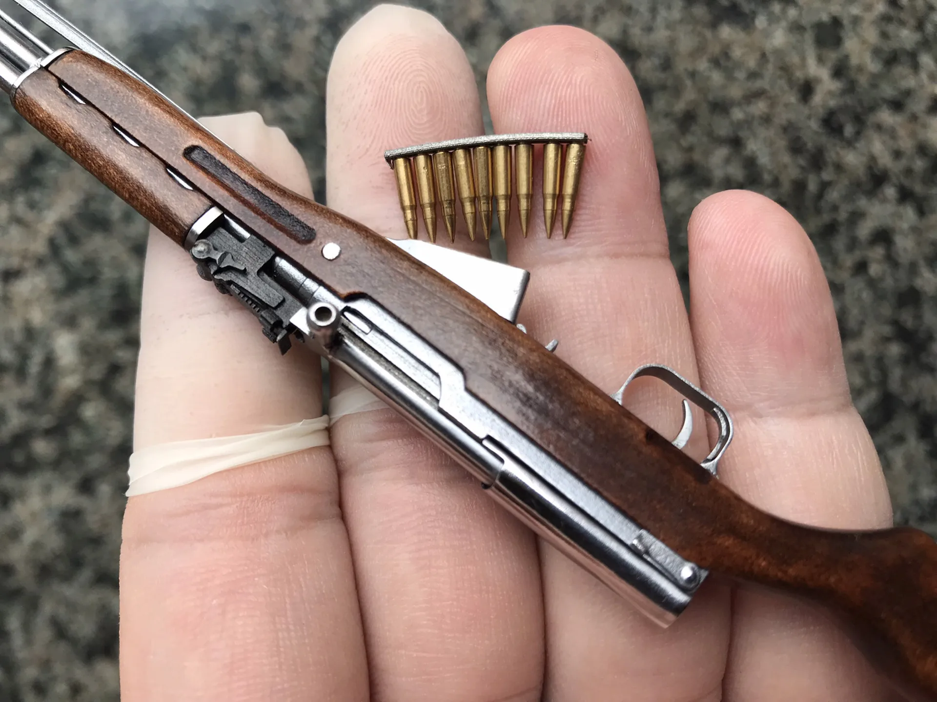 1/6 Hand-Weathered Chinese Type 56 Semi-Auto Rifle WW2 SKS Ceremonial Edition for 1/6 Figures, Collectors, Custom Gift