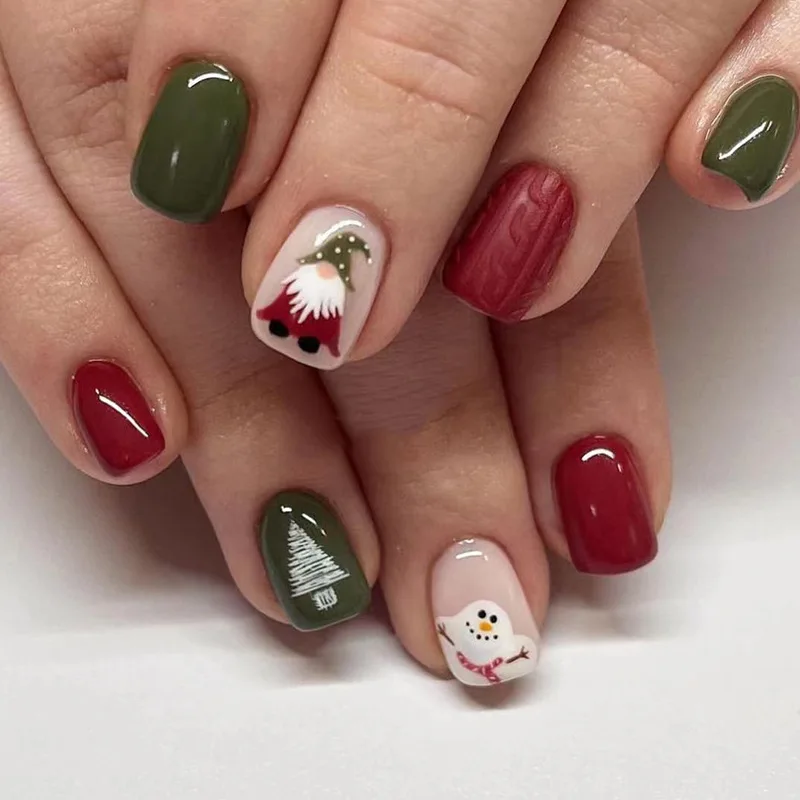 Faux ongles de Noël Kawaii à presser avec des onglets collants, bouts d'ongles carrés, rouge et vert, hiver, N64.24 pièces