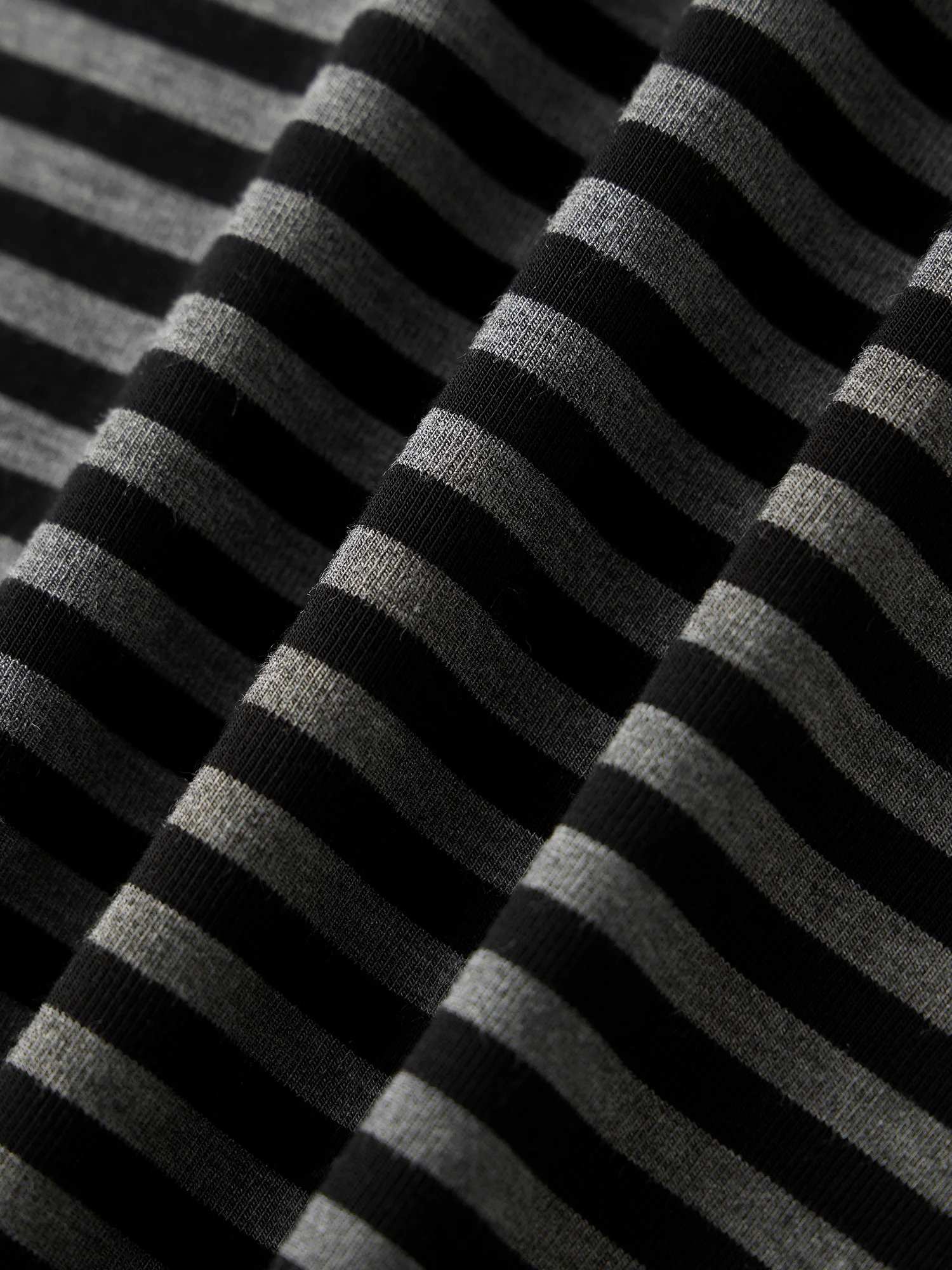 女性の花柄水玉スカート スタイリッシュでシックなハイウエスト A ライン ミディスカート 春と夏の着用に