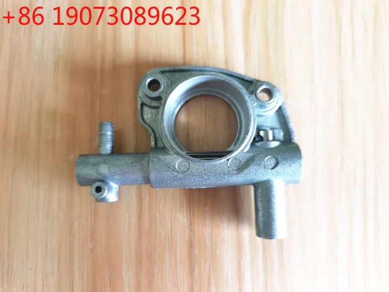 Oil pump fits EFCO MT440 MT4100 MT4400 MT3700 MT5200 136 137 138 140 141 147 152 160 DYNAMAC OM928 OM940 chainsaws oiler kit