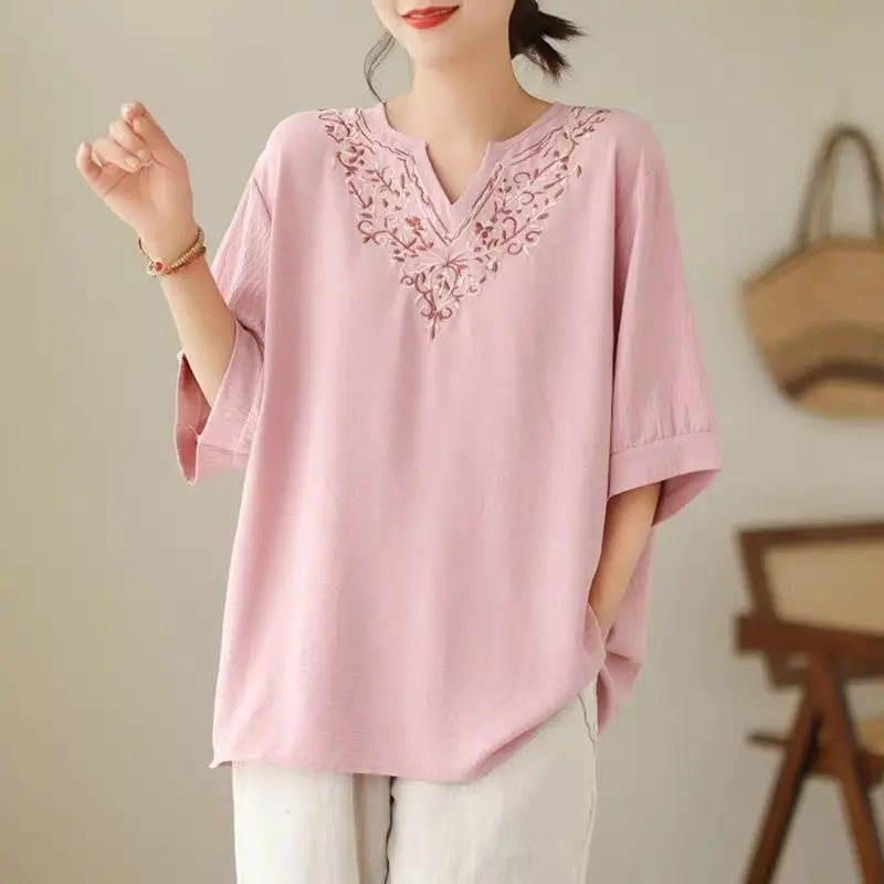 Women Vintage Embroidery Elegant Comfortable Cotton T Shirt Summer Fashion V Neck Short Sleeve Loose Pullover Tops Ropa De Mujer