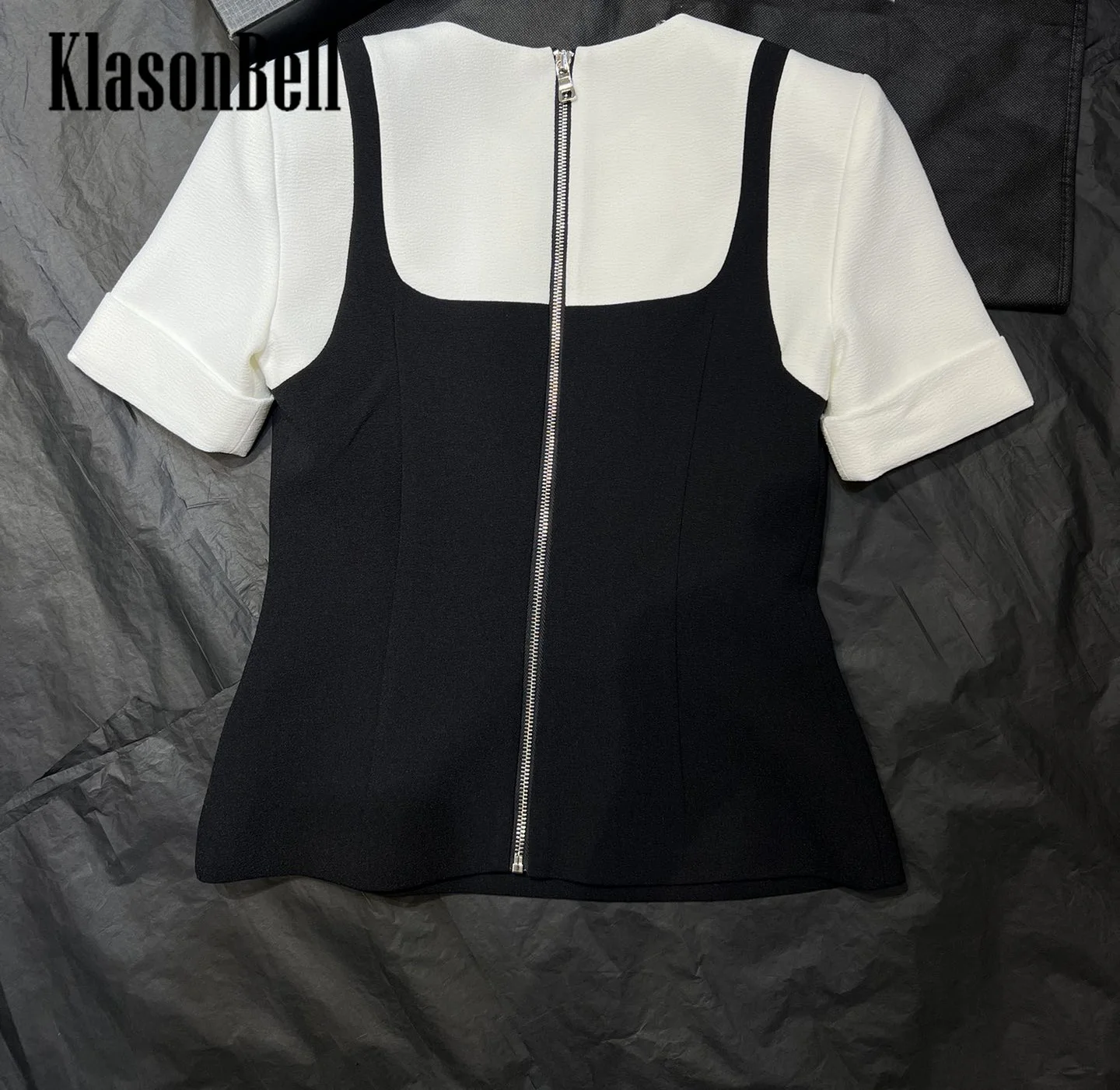 2.28 KlasonBell 2024 Spring New Black White Spliced Short Sleeve Back Zipper Blouse Top Or Knee Length Pants Set Women