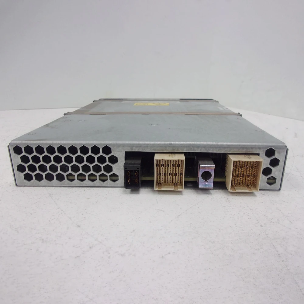 DS4700 1814-70A 1814-72A42D3348 42D3343 41Y0676 72AH  Storage Controller