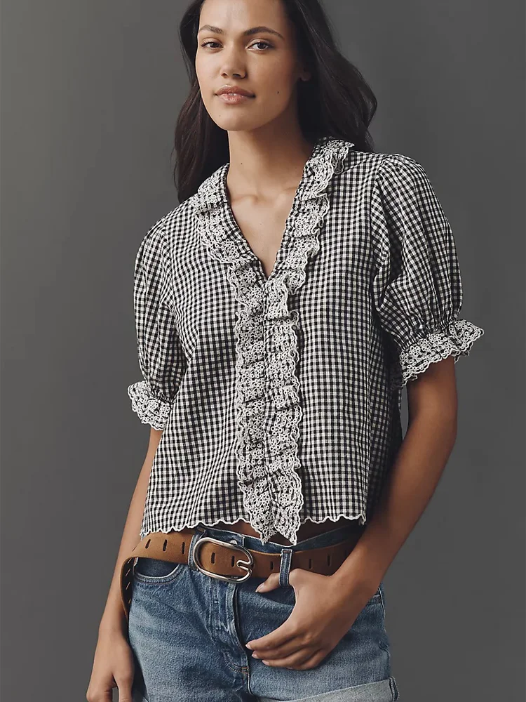 

Женская повседневная рубашка в клетку с кружевом, модная, с круглым вырезом, на пуговицах, с коротким рукавом, свободного кроя, весенняя, для повседневной носки